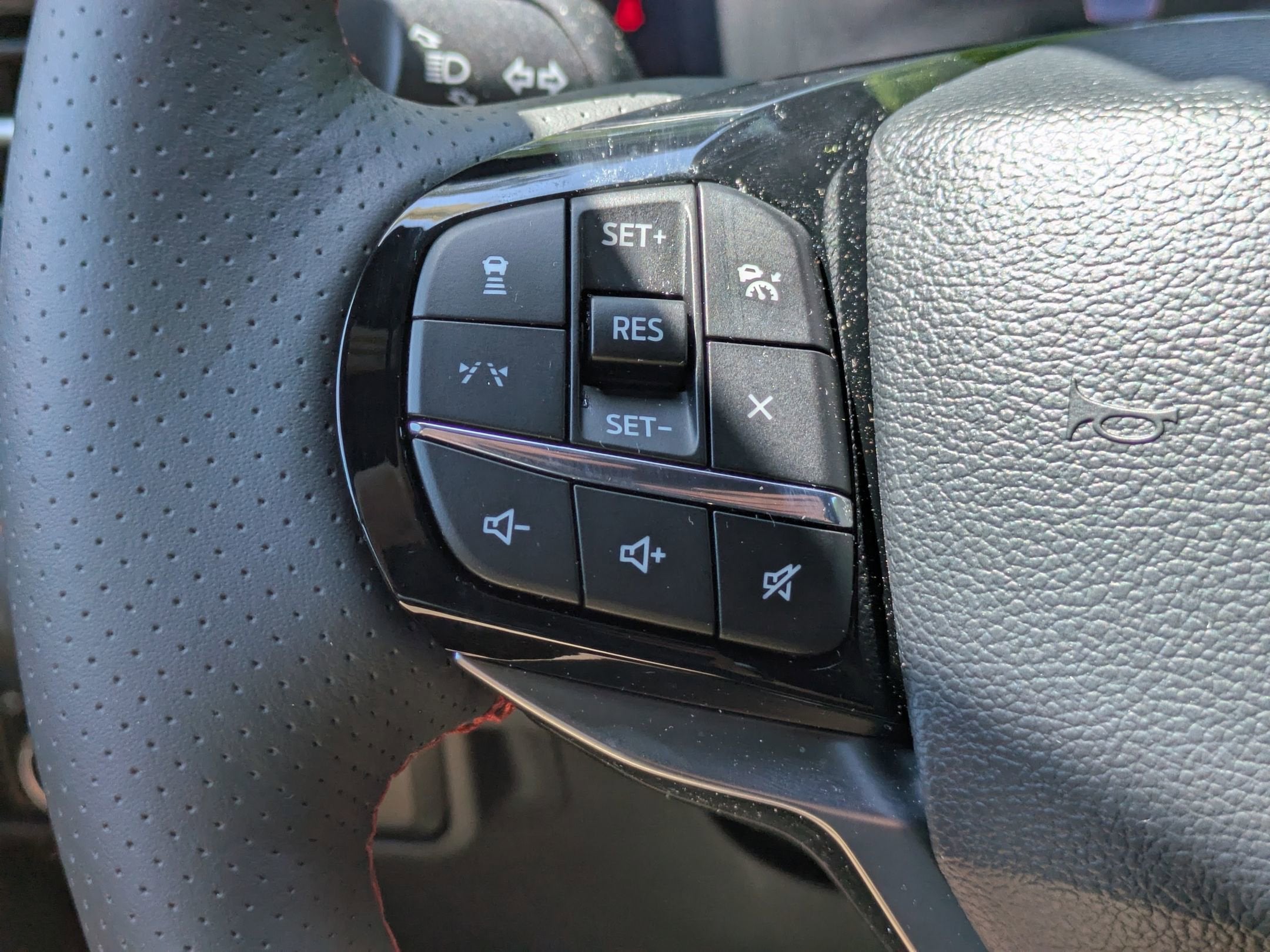 2026 Ford Explorer ST-Line - Crossroads Courtesy Demo