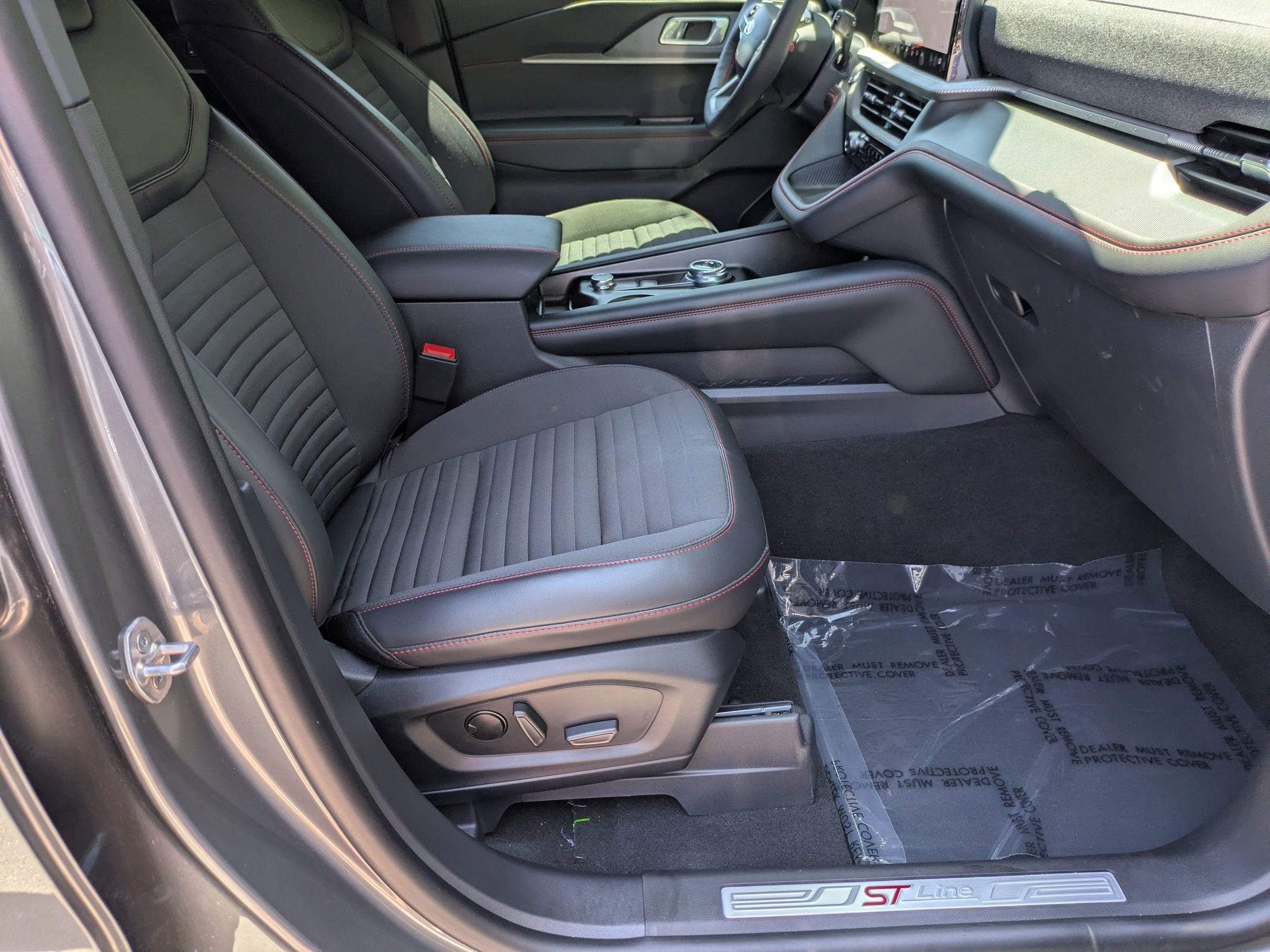 2026 Ford Explorer ST-Line - Crossroads Courtesy Demo