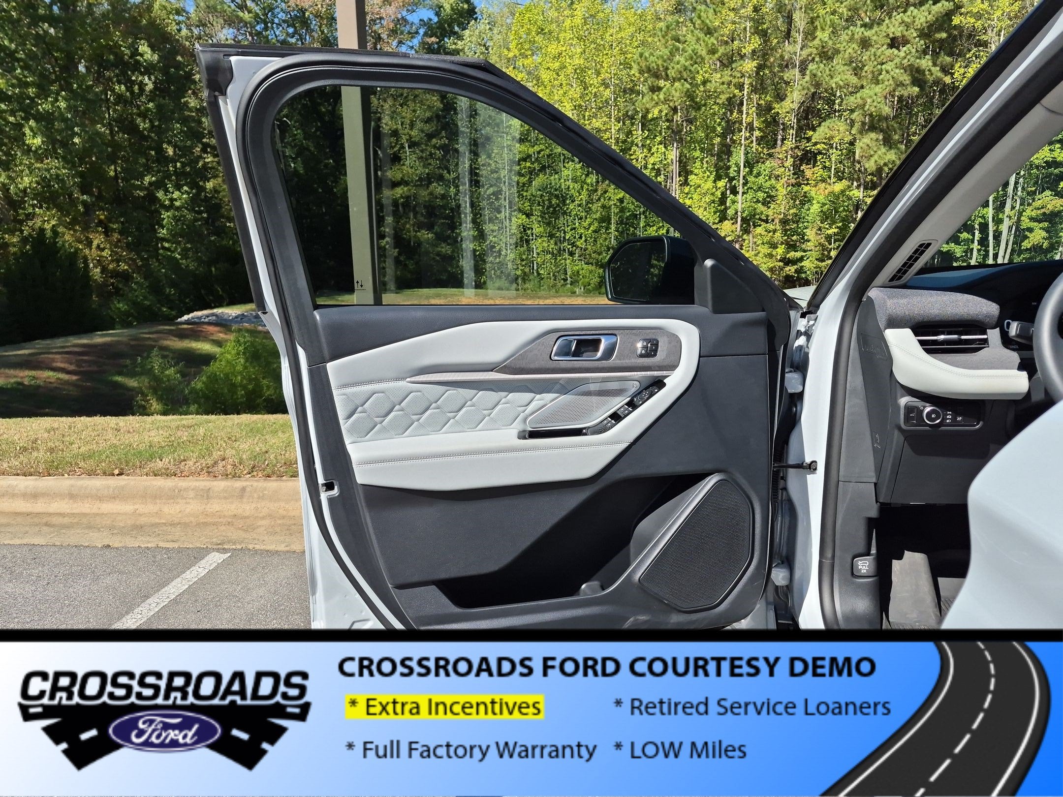 2026 Ford Explorer Platinum - Crossroads Courtesy Demo