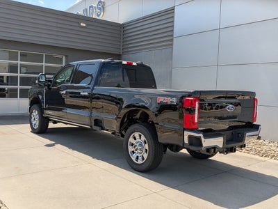 2025 Ford Super Duty F-350 SRW LARIAT