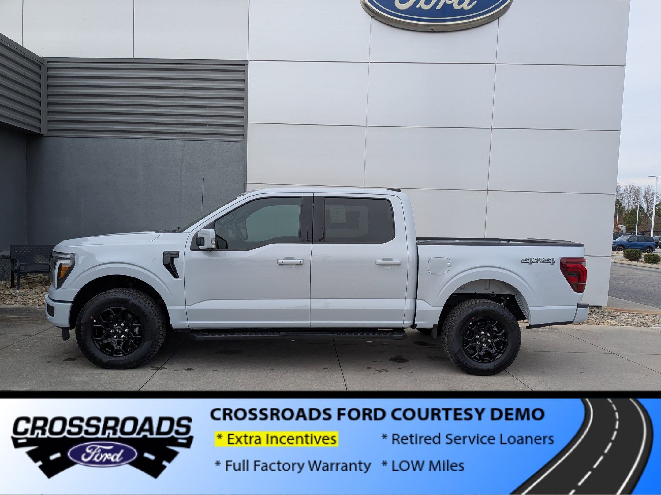 2025 Ford F-150 LARIAT - Crossroads Courtesy Demo