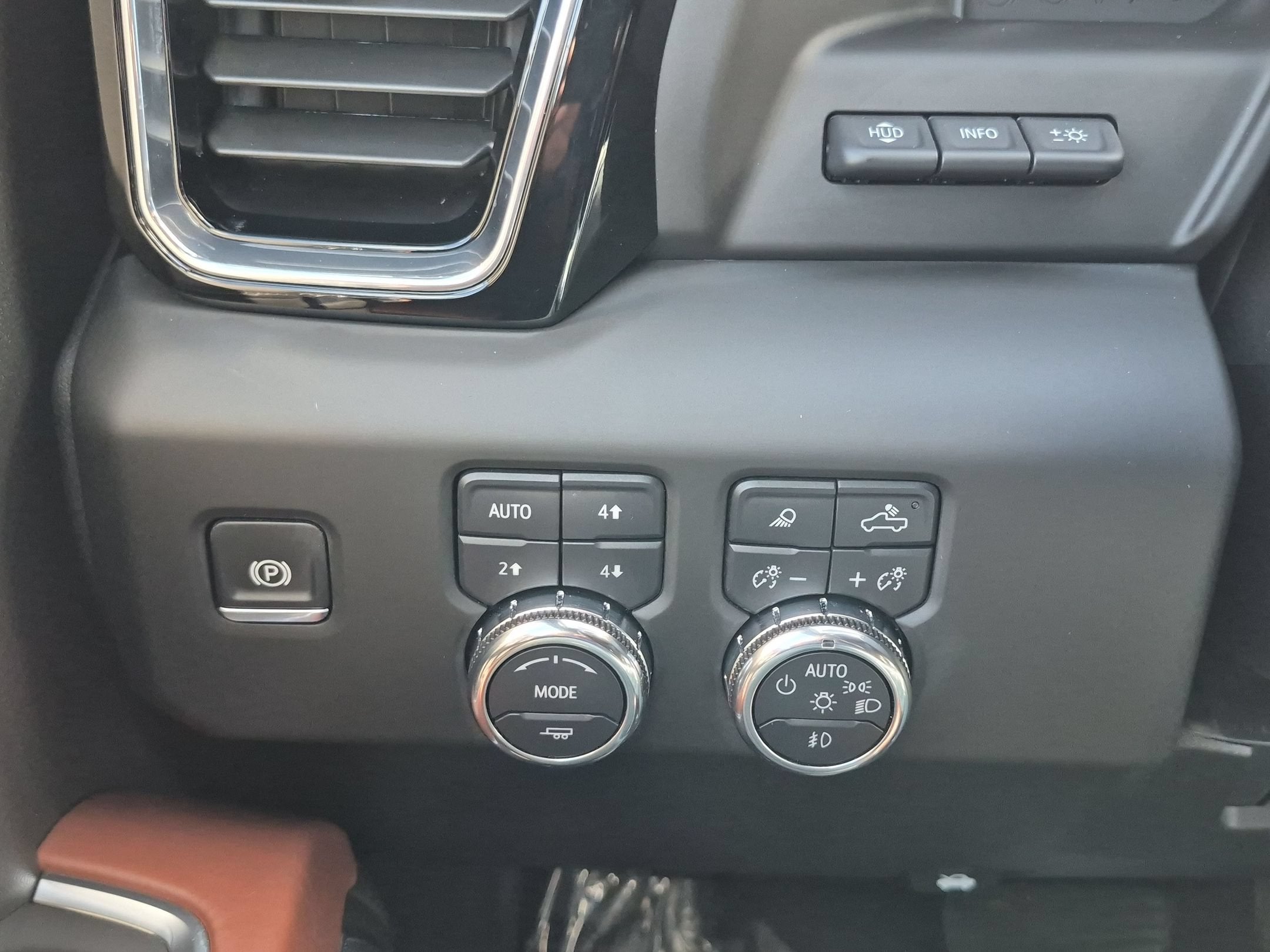 2025 GMC Sierra 2500HD Denali Ultimate