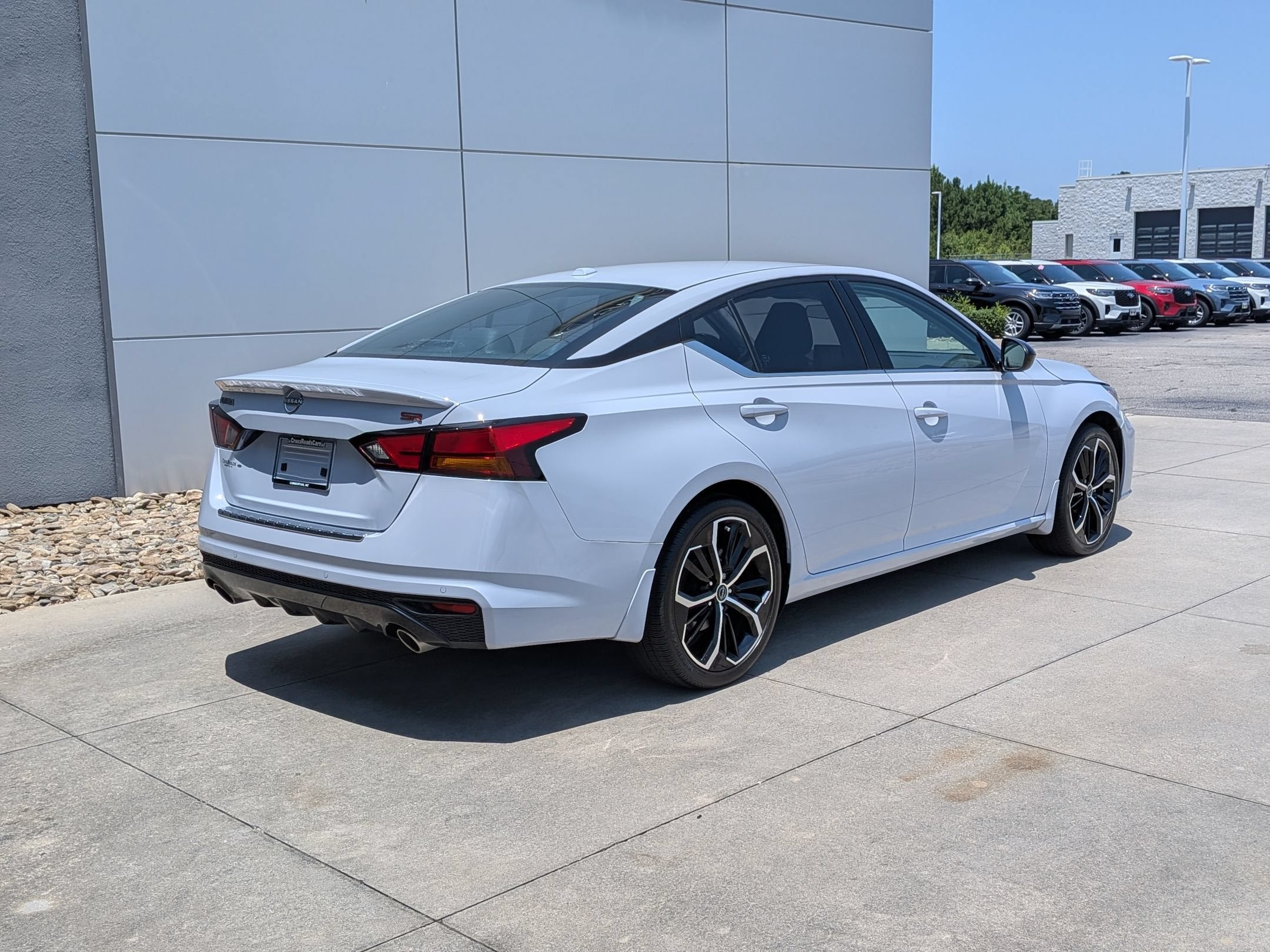 2023 Nissan Altima 2.5 SR