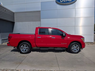 2024 Nissan Titan SV