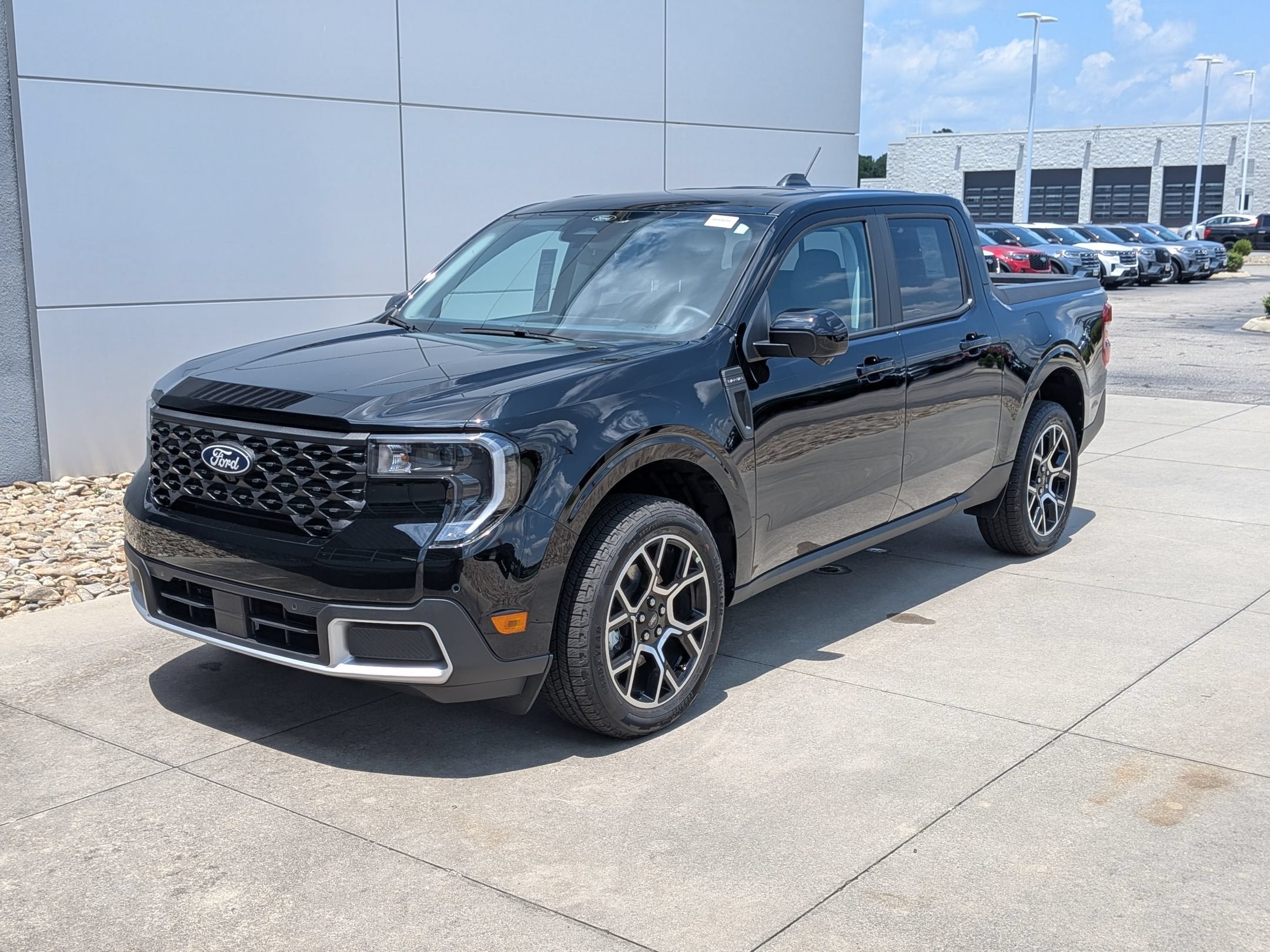 2026 Ford Maverick LARIAT