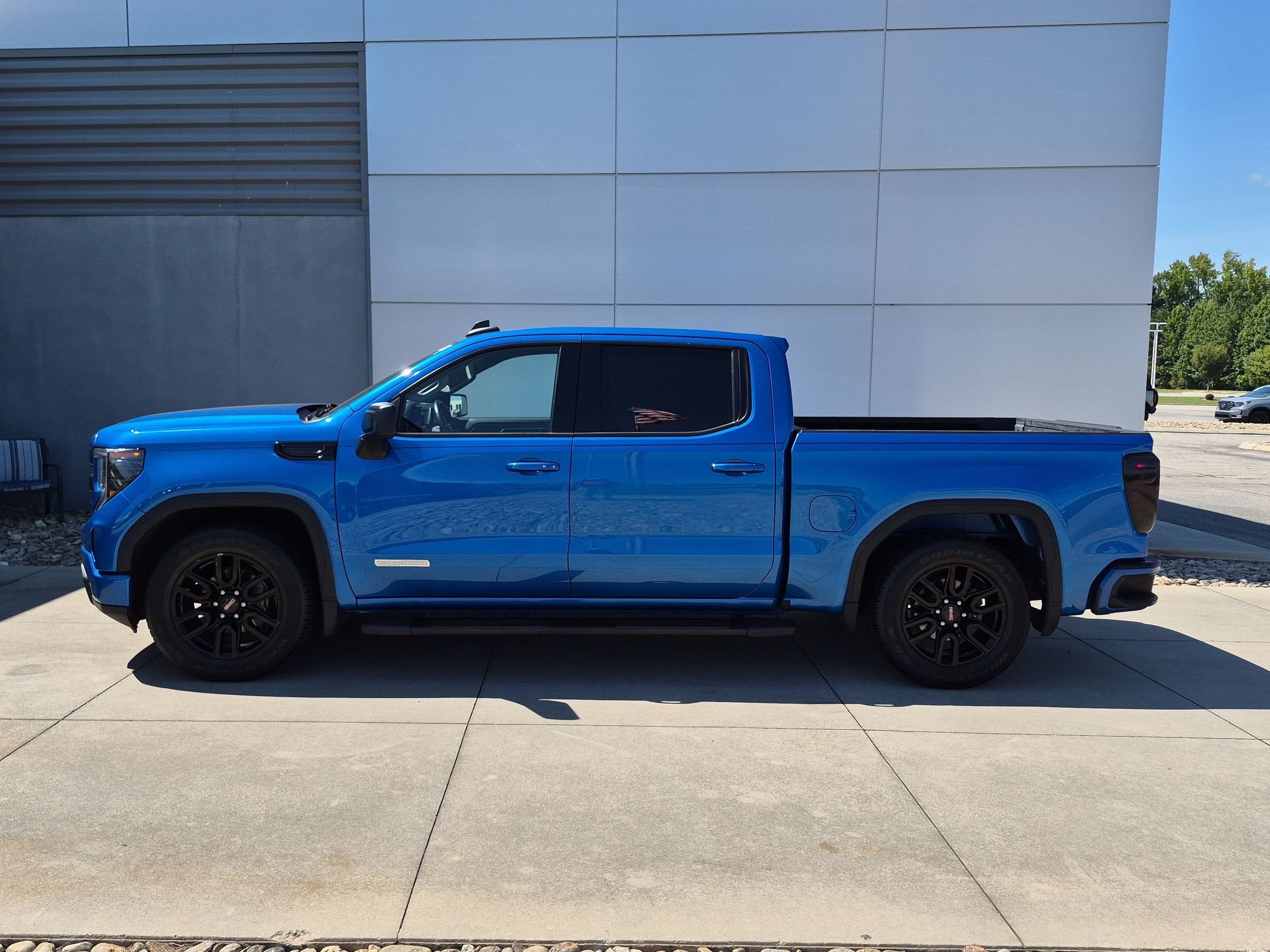 2022 GMC Sierra 1500 Elevation
