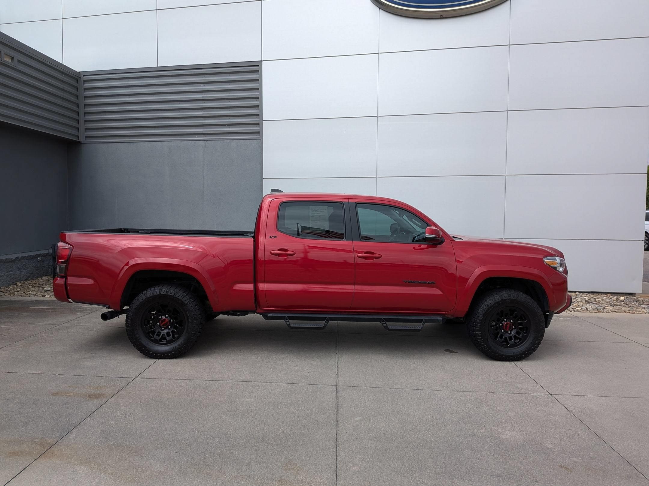 2023 Toyota Tacoma 4WD SR5