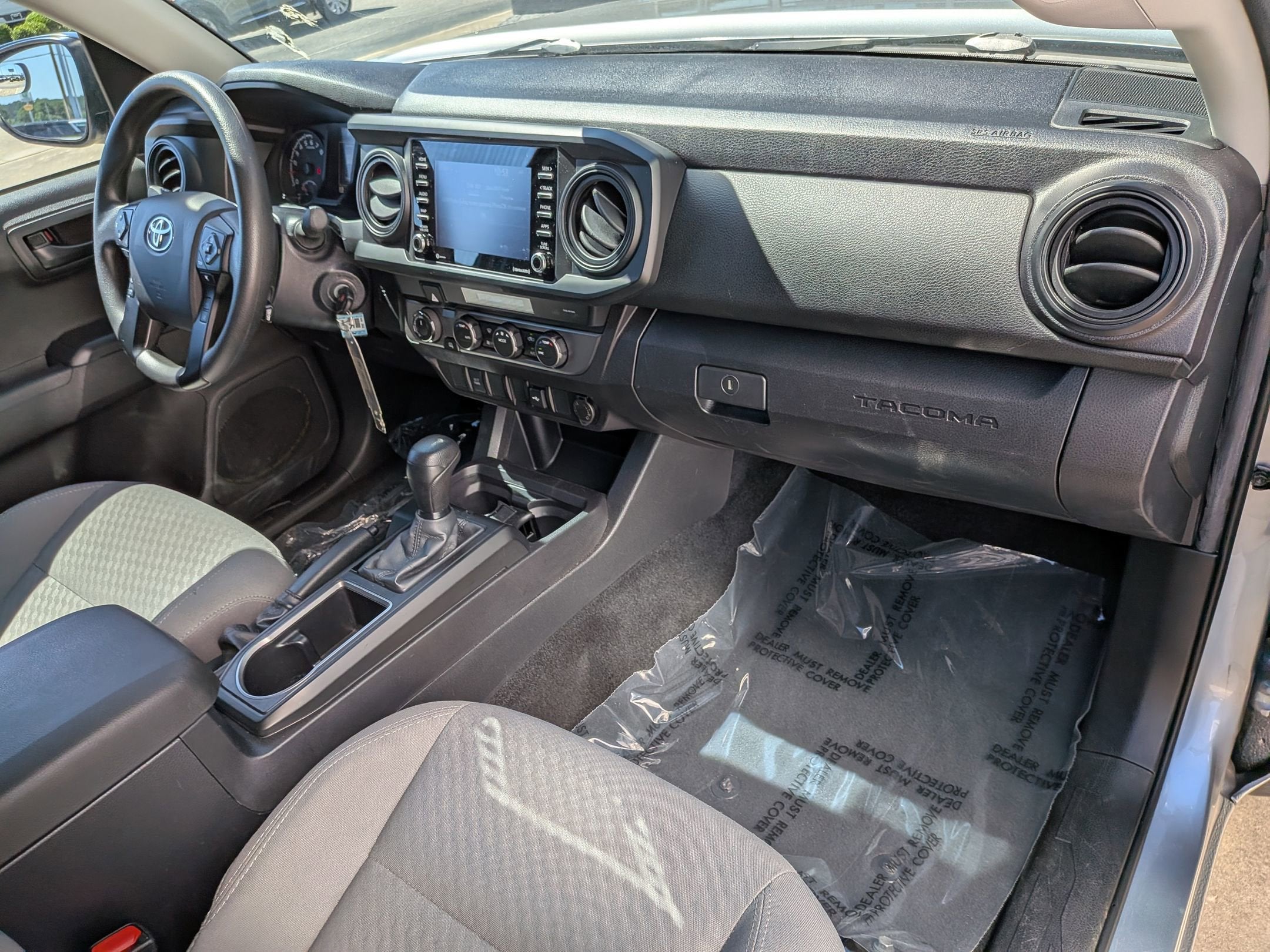2022 Toyota Tacoma 4WD SR