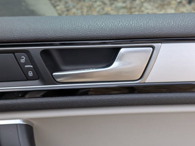 2017 Volkswagen Touareg Wolfsburg Edition