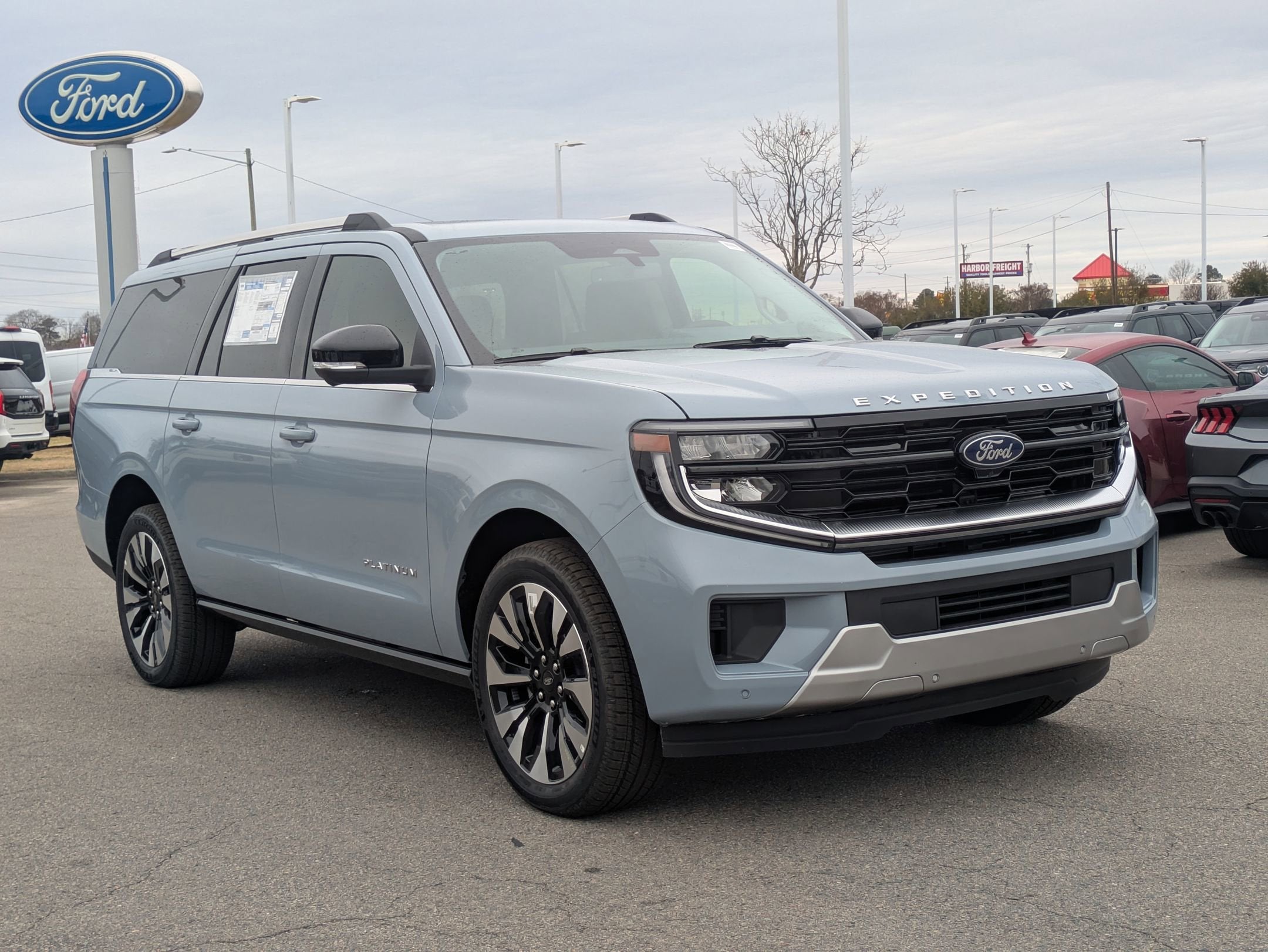 2025 Ford Expedition Max Platinum
