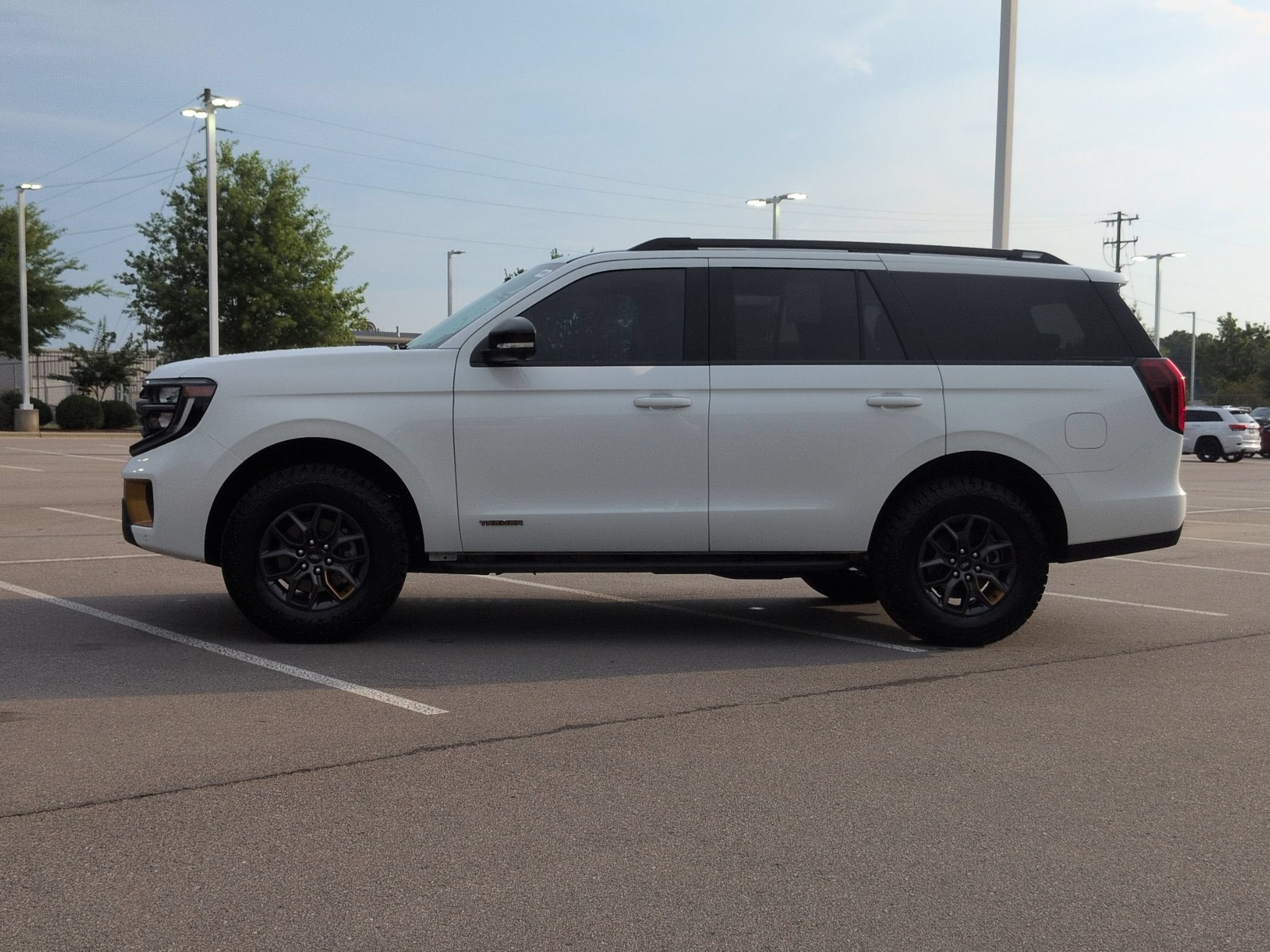 2027 Ford Expedition Tremor