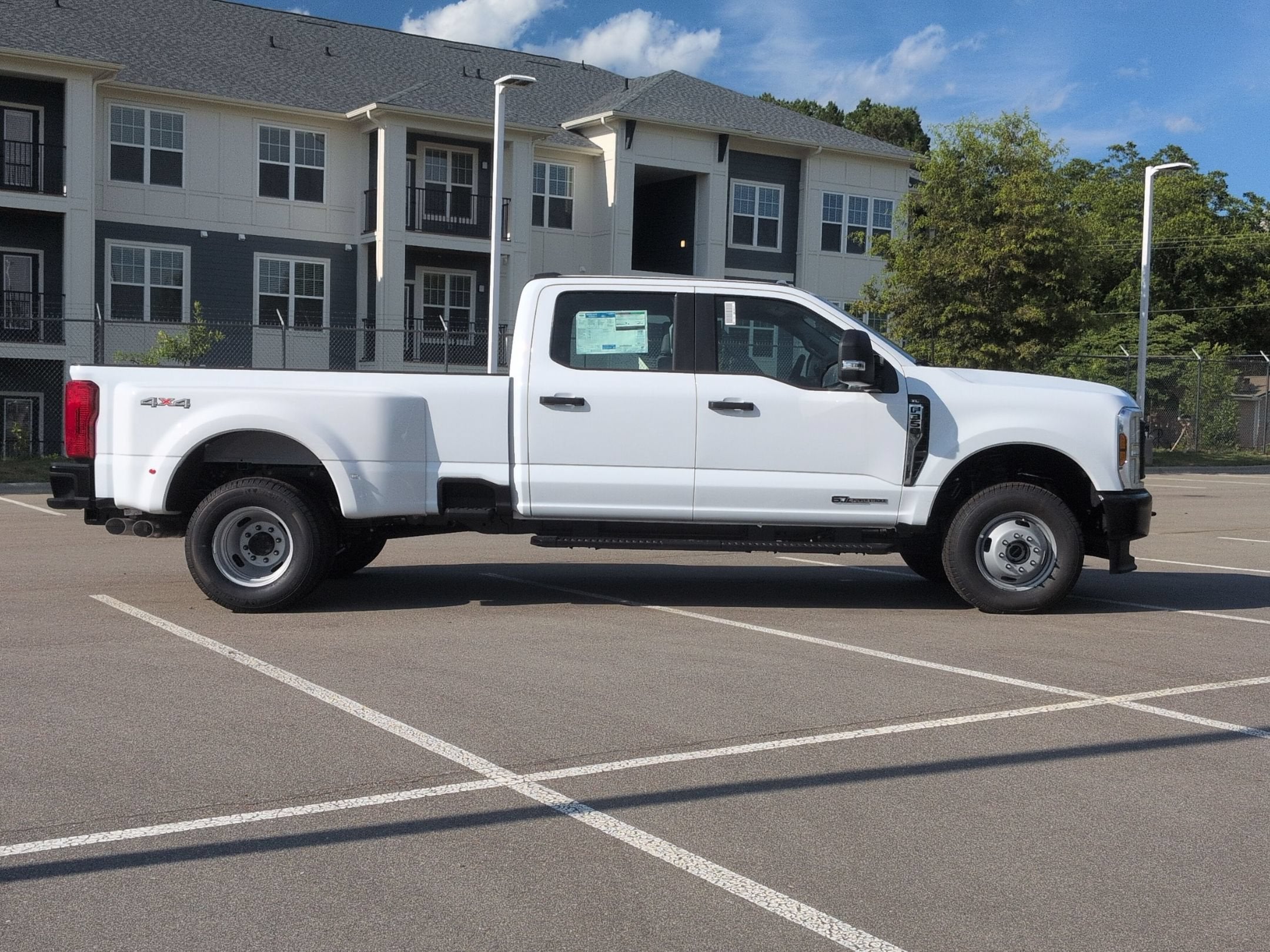 2026 Ford Super Duty F-350 DRW XL