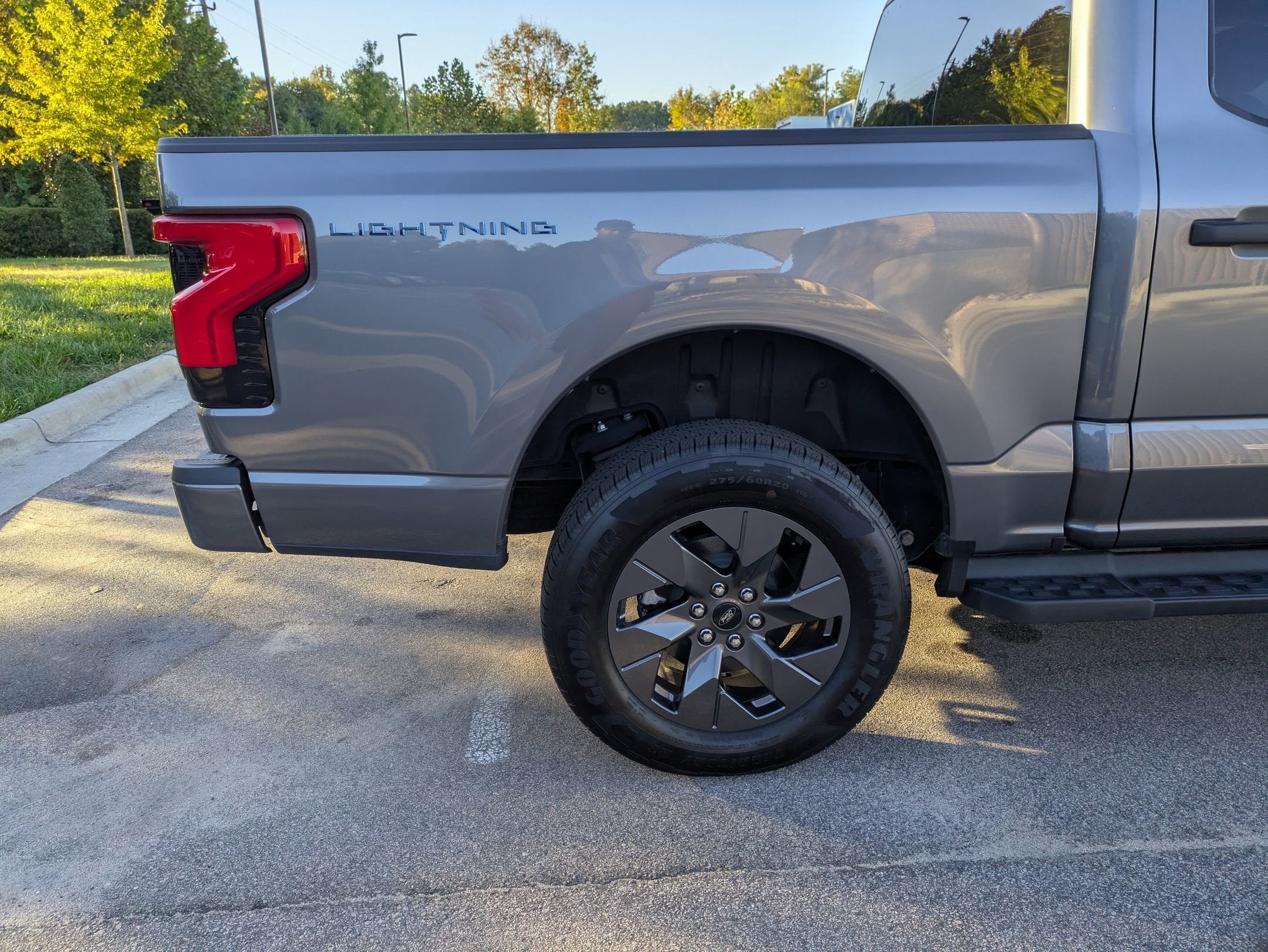 2024 Ford F-150 Lightning XLT