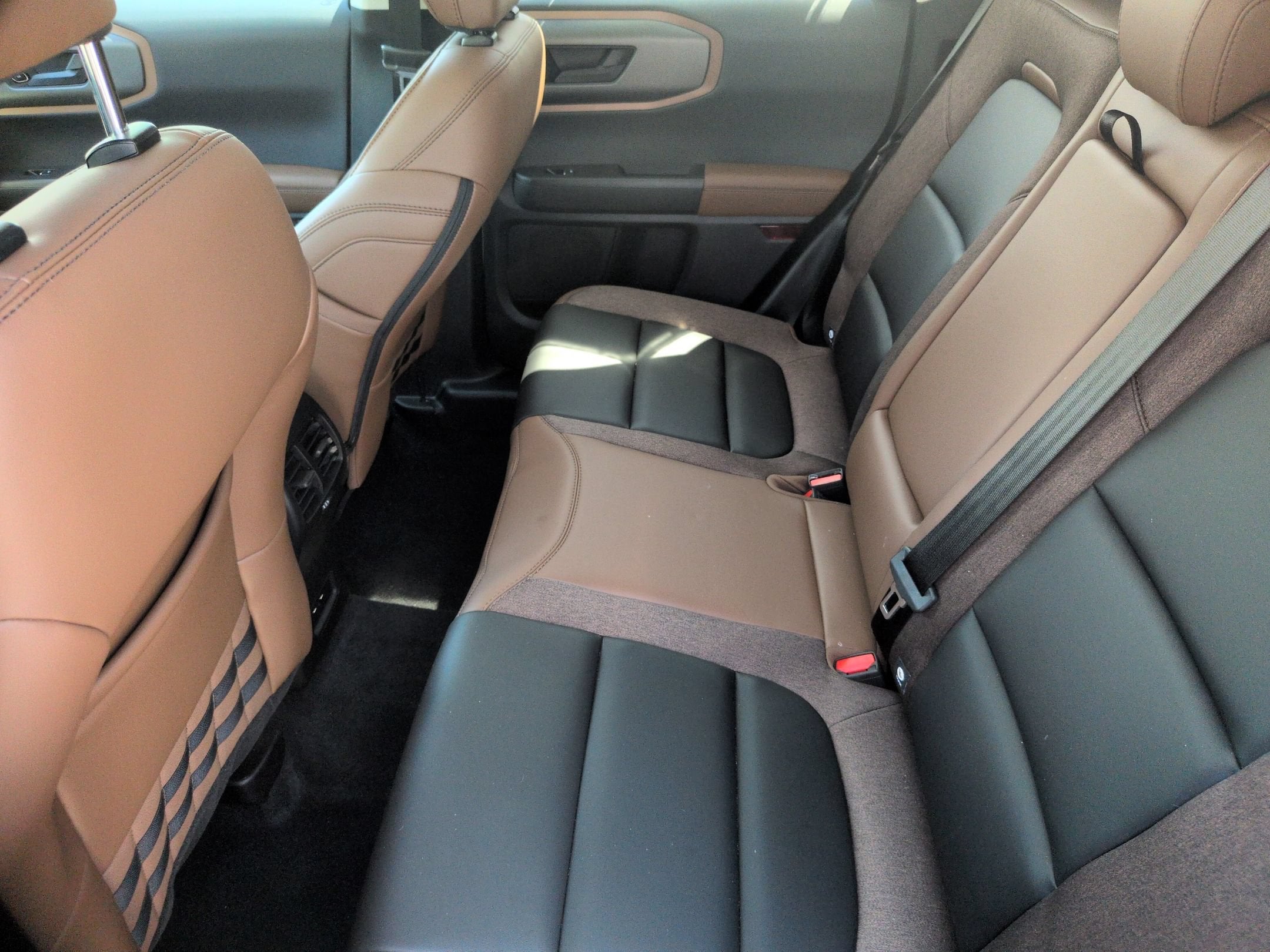 2026 Ford Bronco Sport Outer Banks - Crossroads Courtesy Demo