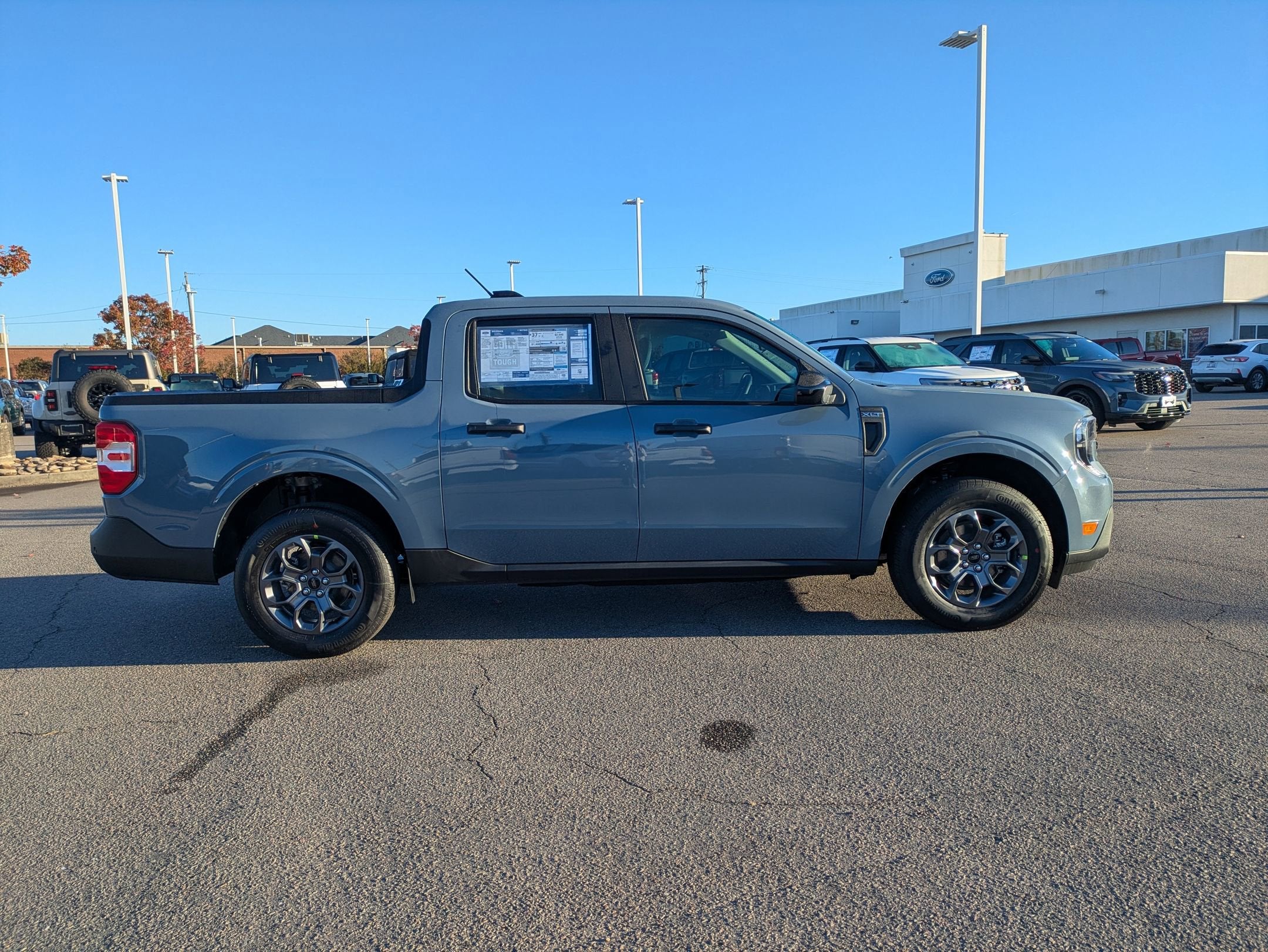 2025 Ford Maverick XLT