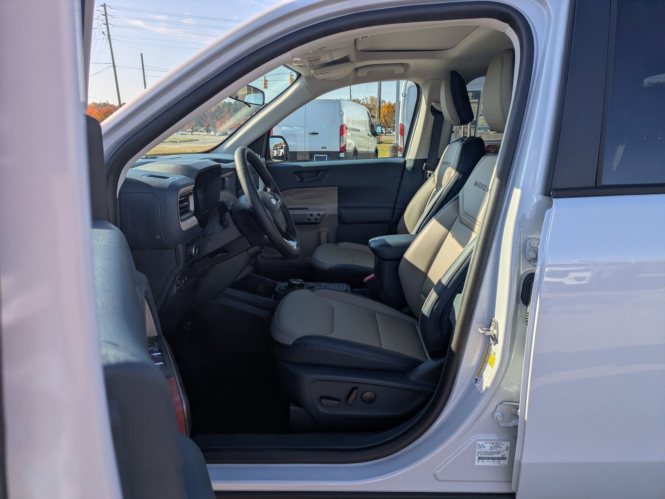 2025 Ford Maverick LARIAT