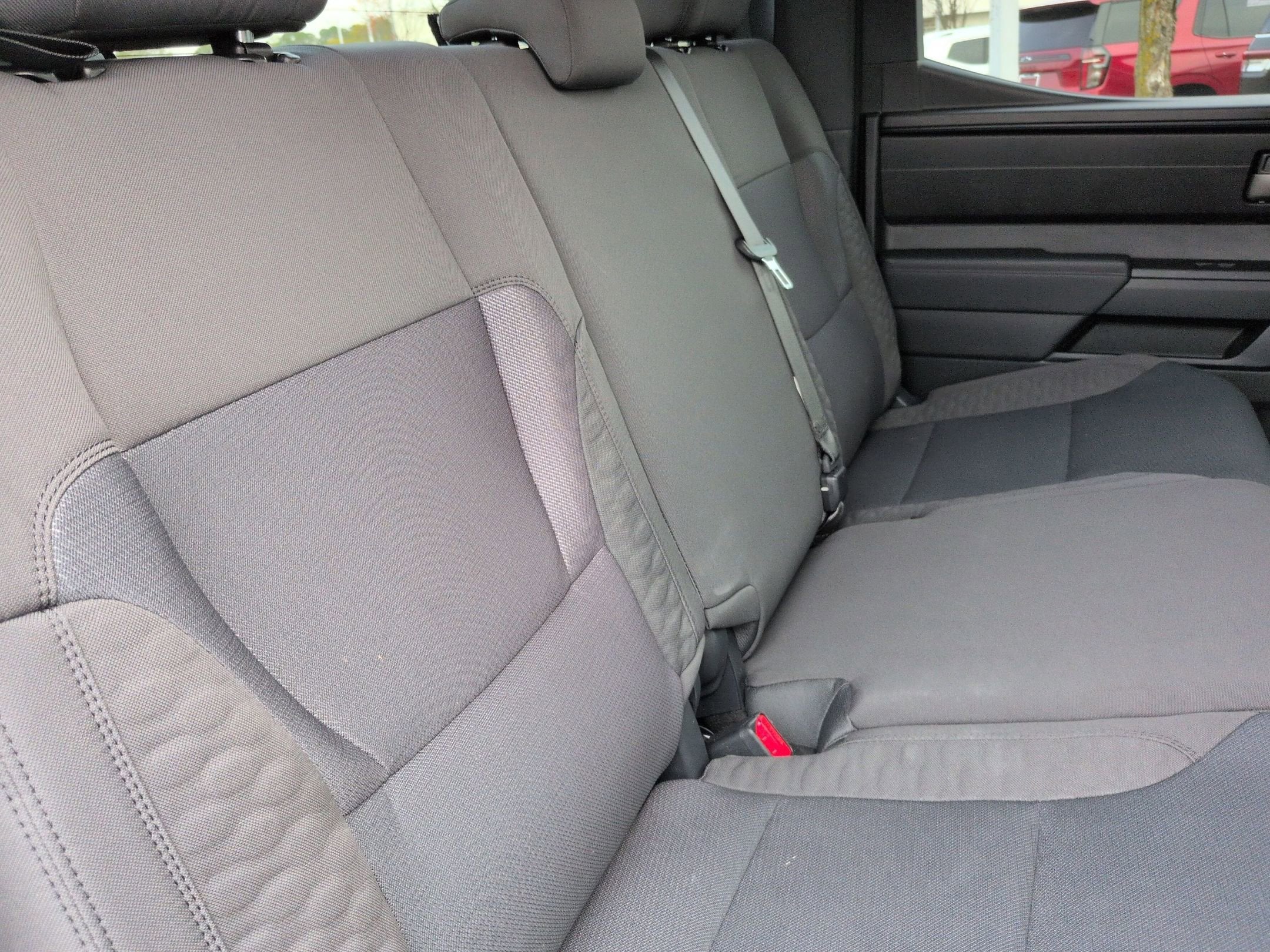 2025 Toyota Tundra 4WD SR5