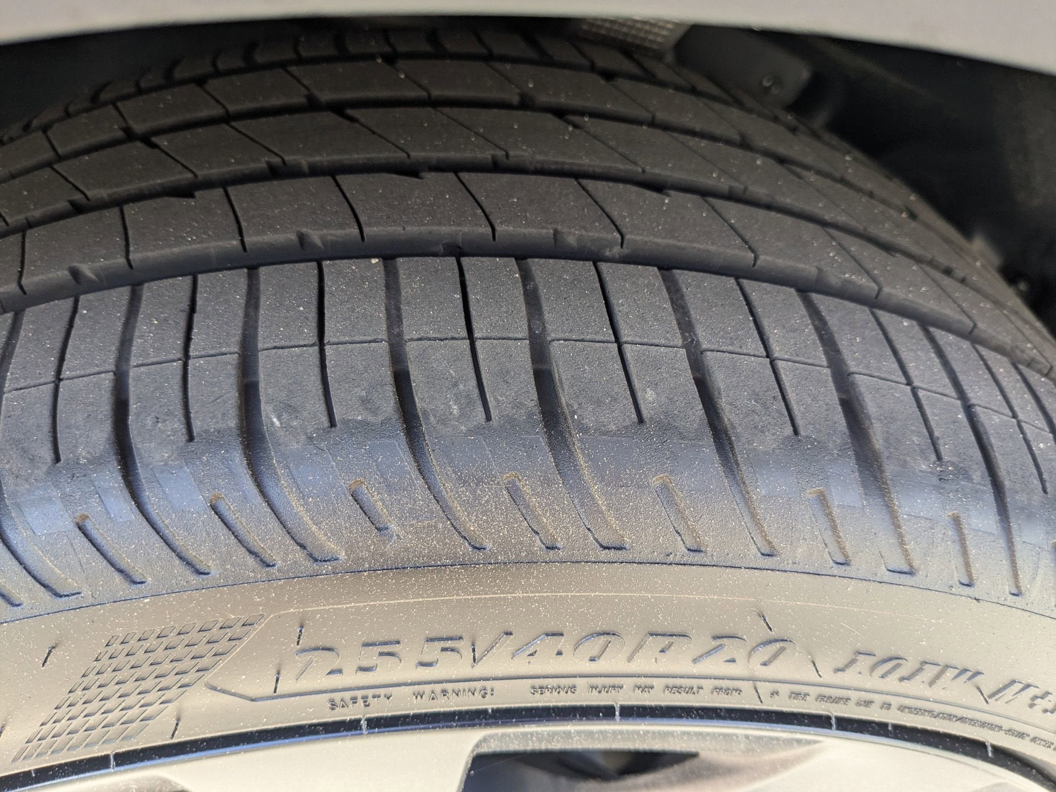 2024 Tesla Model Y Base