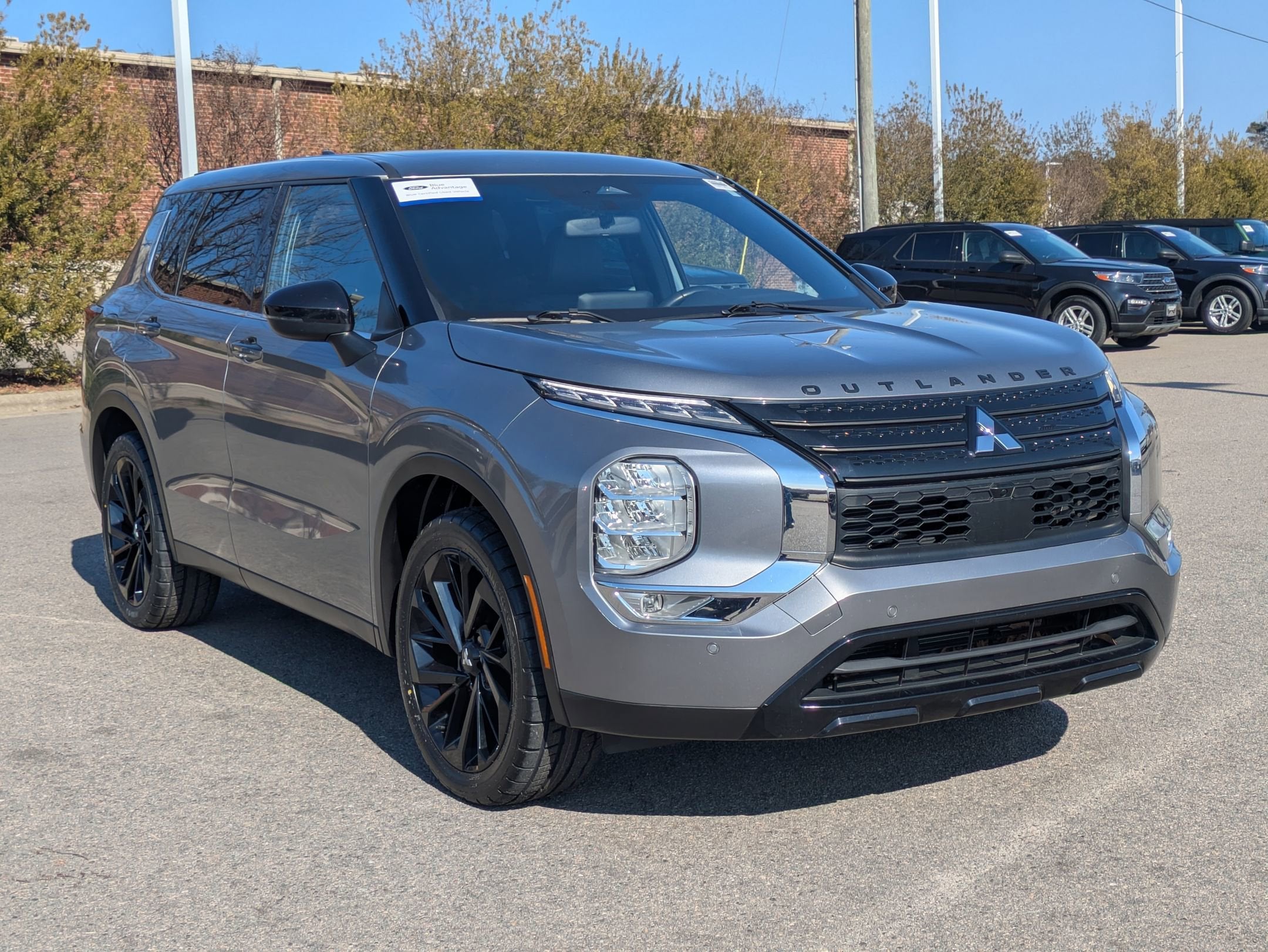 2022 Mitsubishi Outlander SE