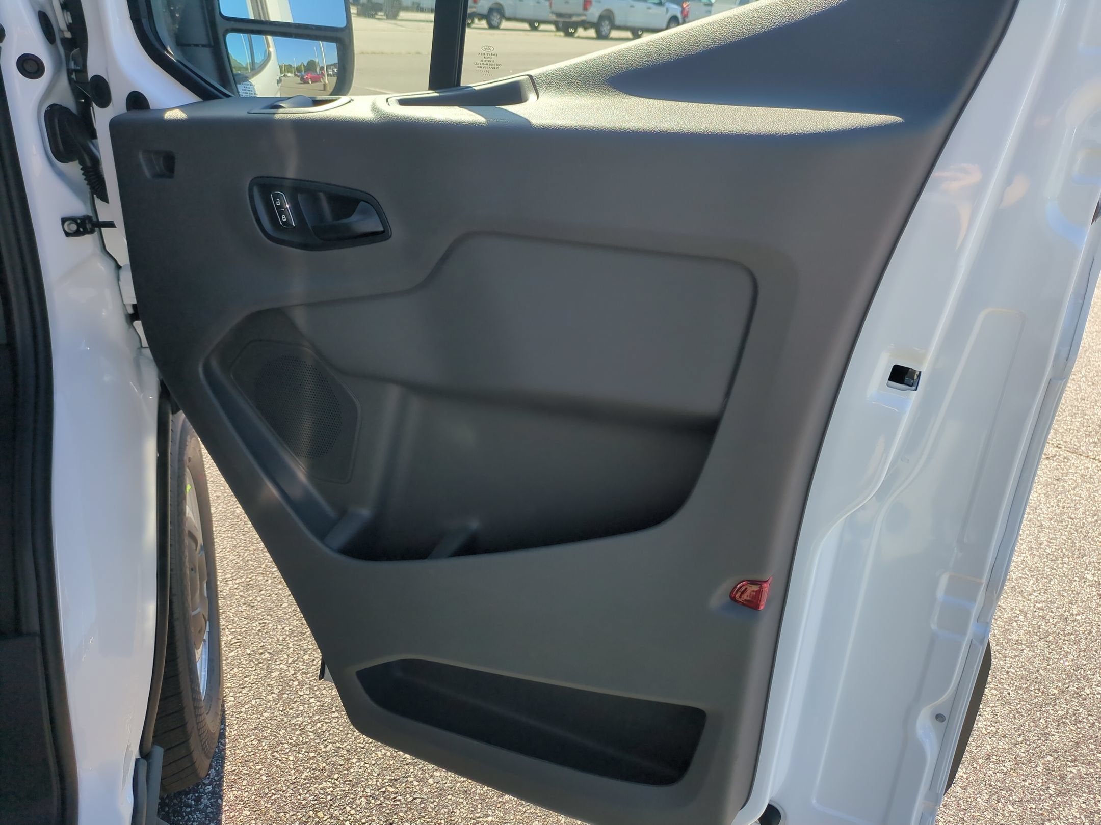 2027 Ford Transit Passenger Wagon XL