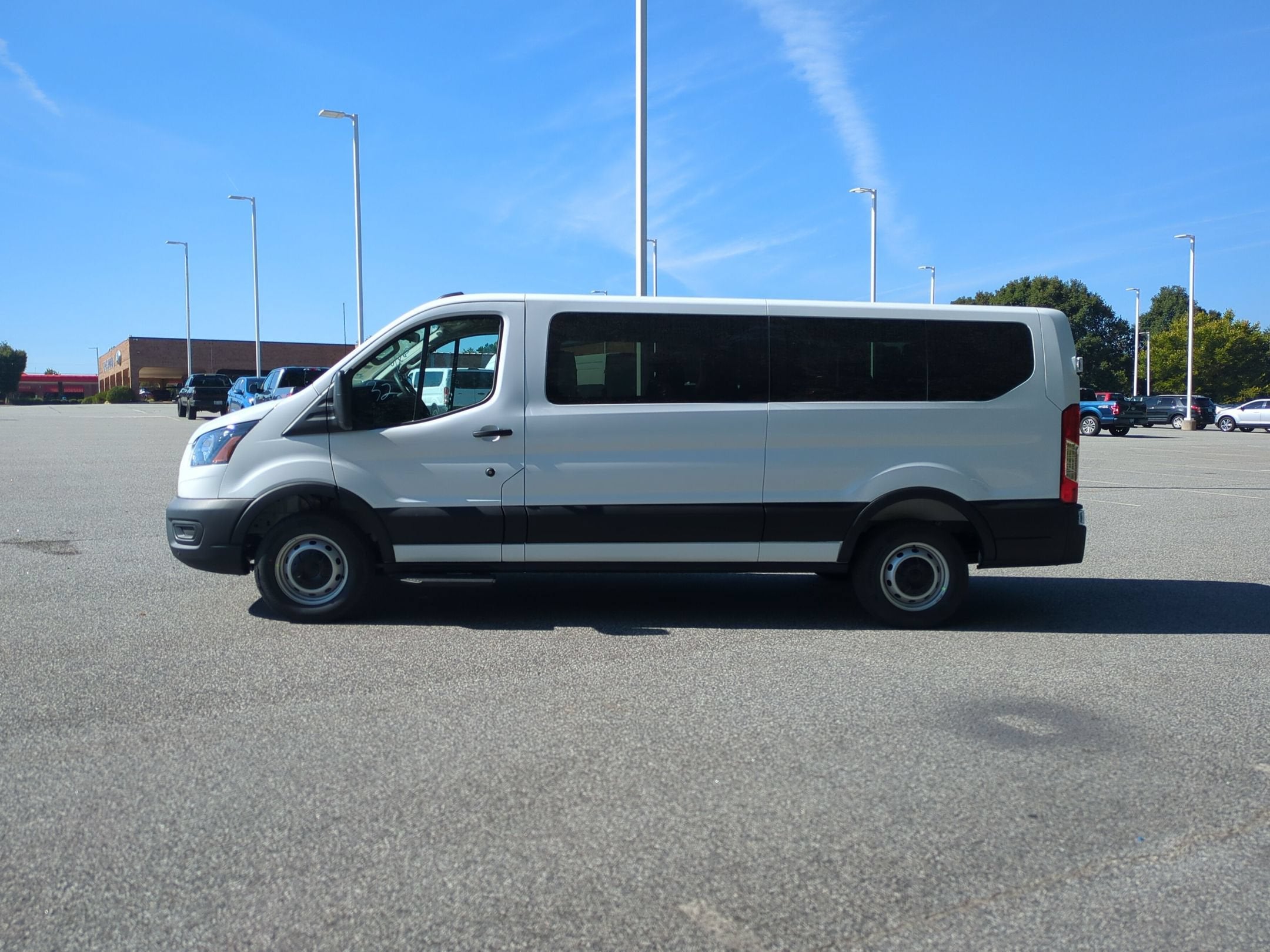 2027 Ford Transit Passenger Wagon XL