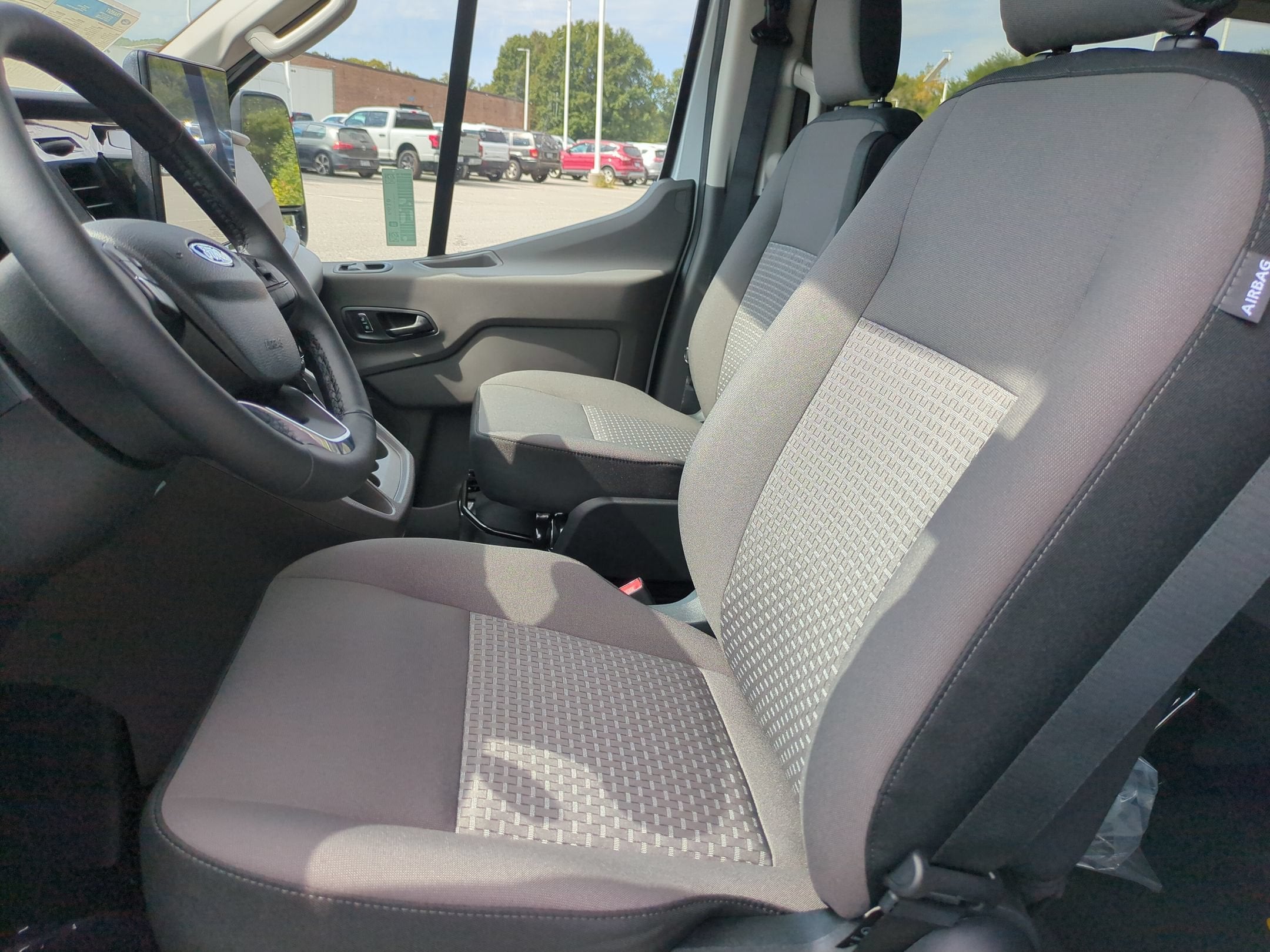 2027 Ford Transit Passenger Wagon XLT