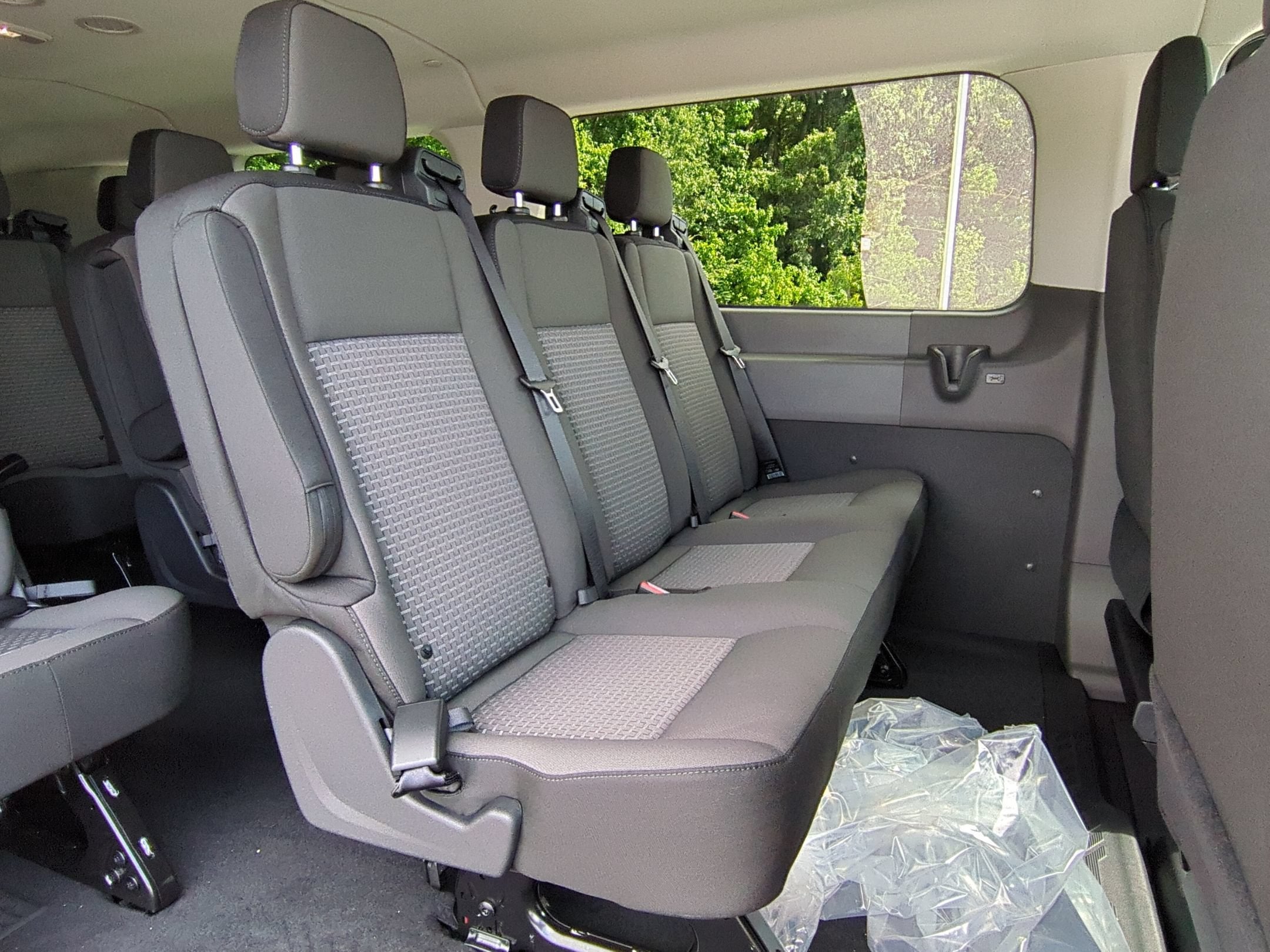 2027 Ford Transit Passenger Wagon XLT