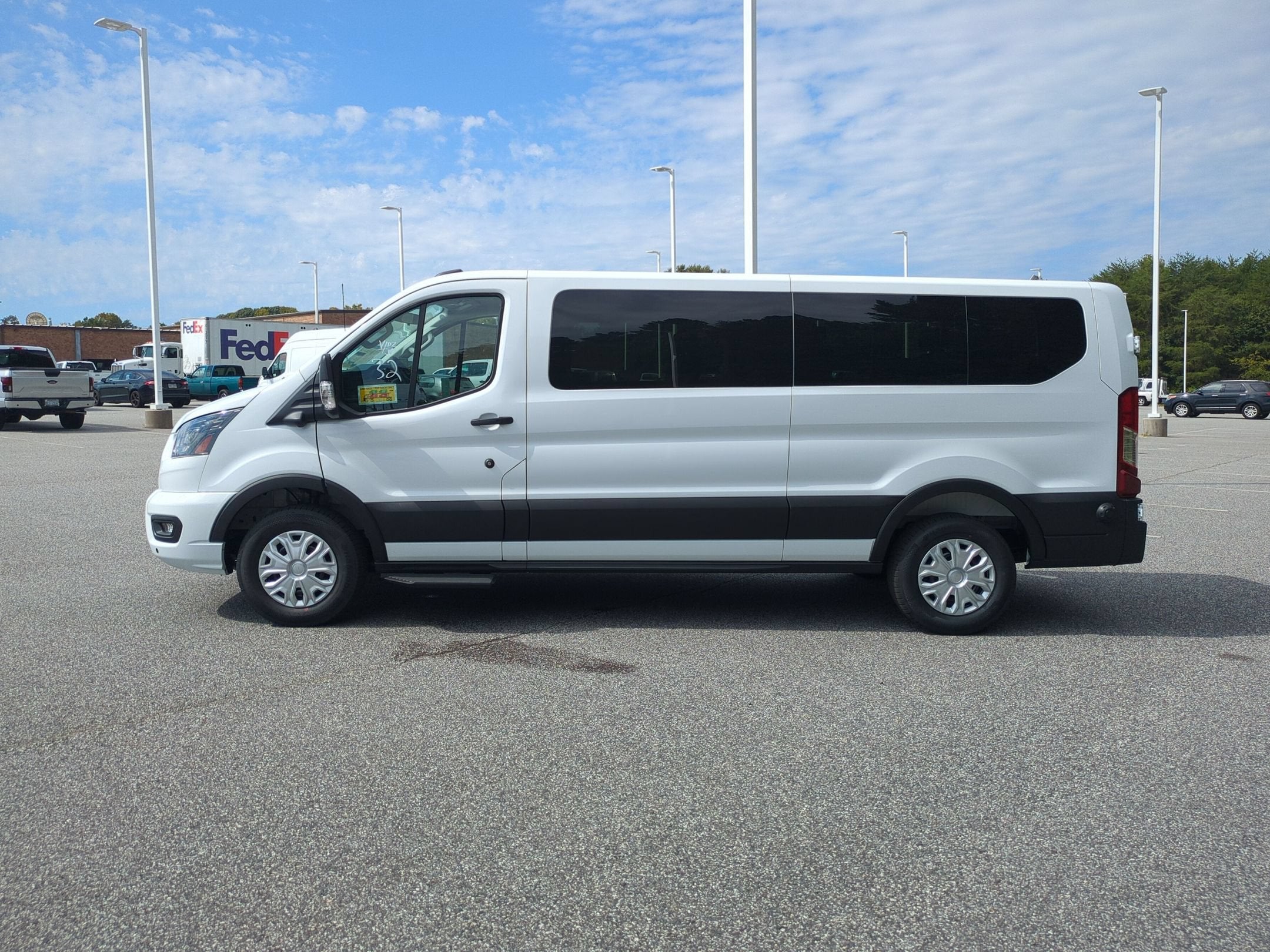 2027 Ford Transit Passenger Wagon XLT