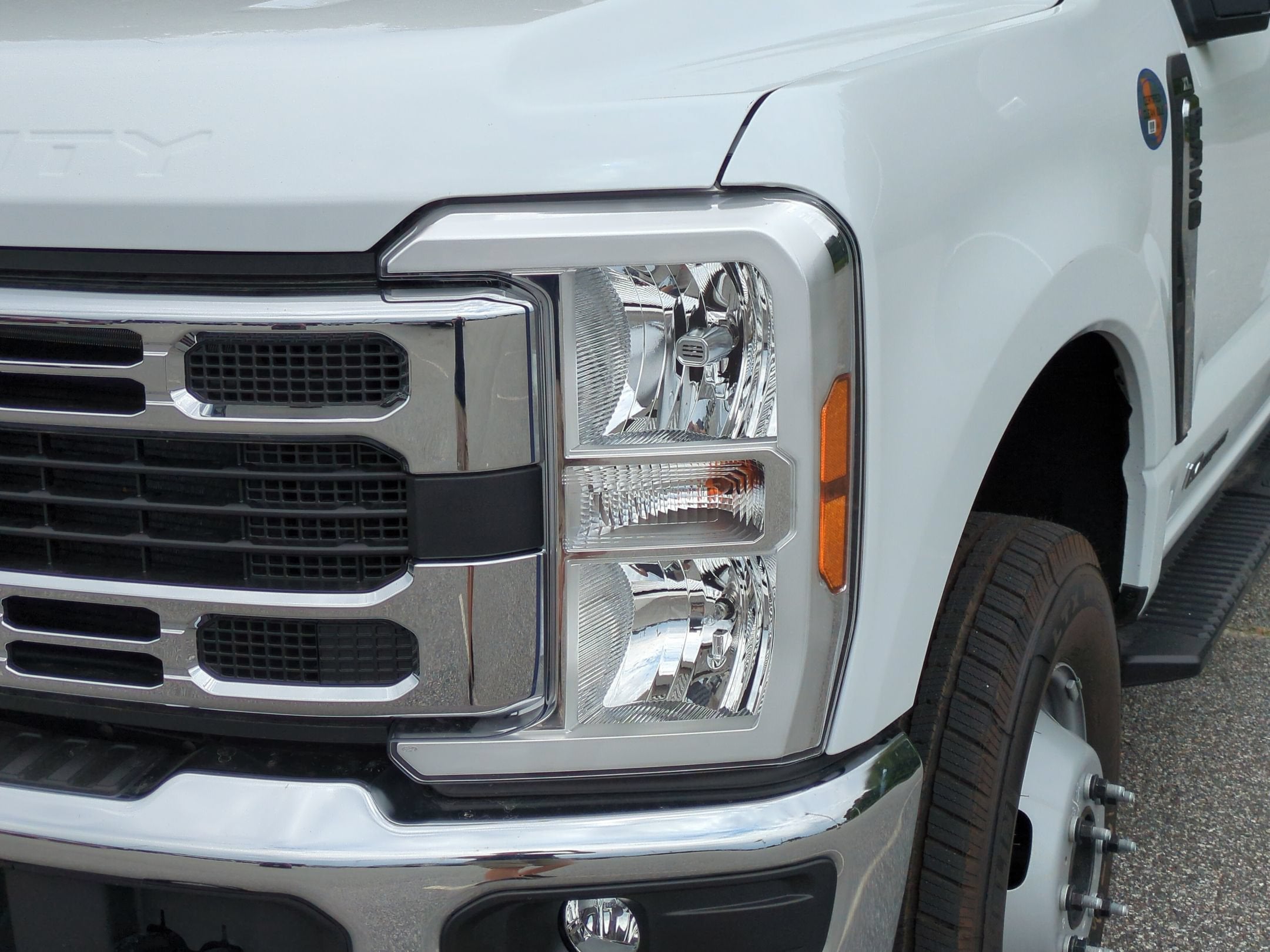 2026 Ford Super Duty F-350 DRW XL