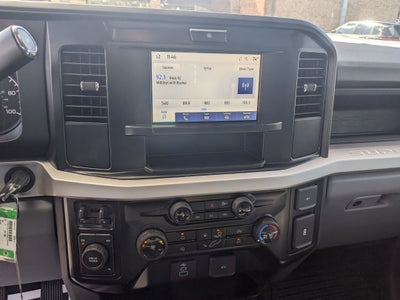 2025 Ford Super Duty F-550 DRW XL