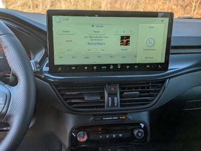 2026 Ford Escape ST-Line Select