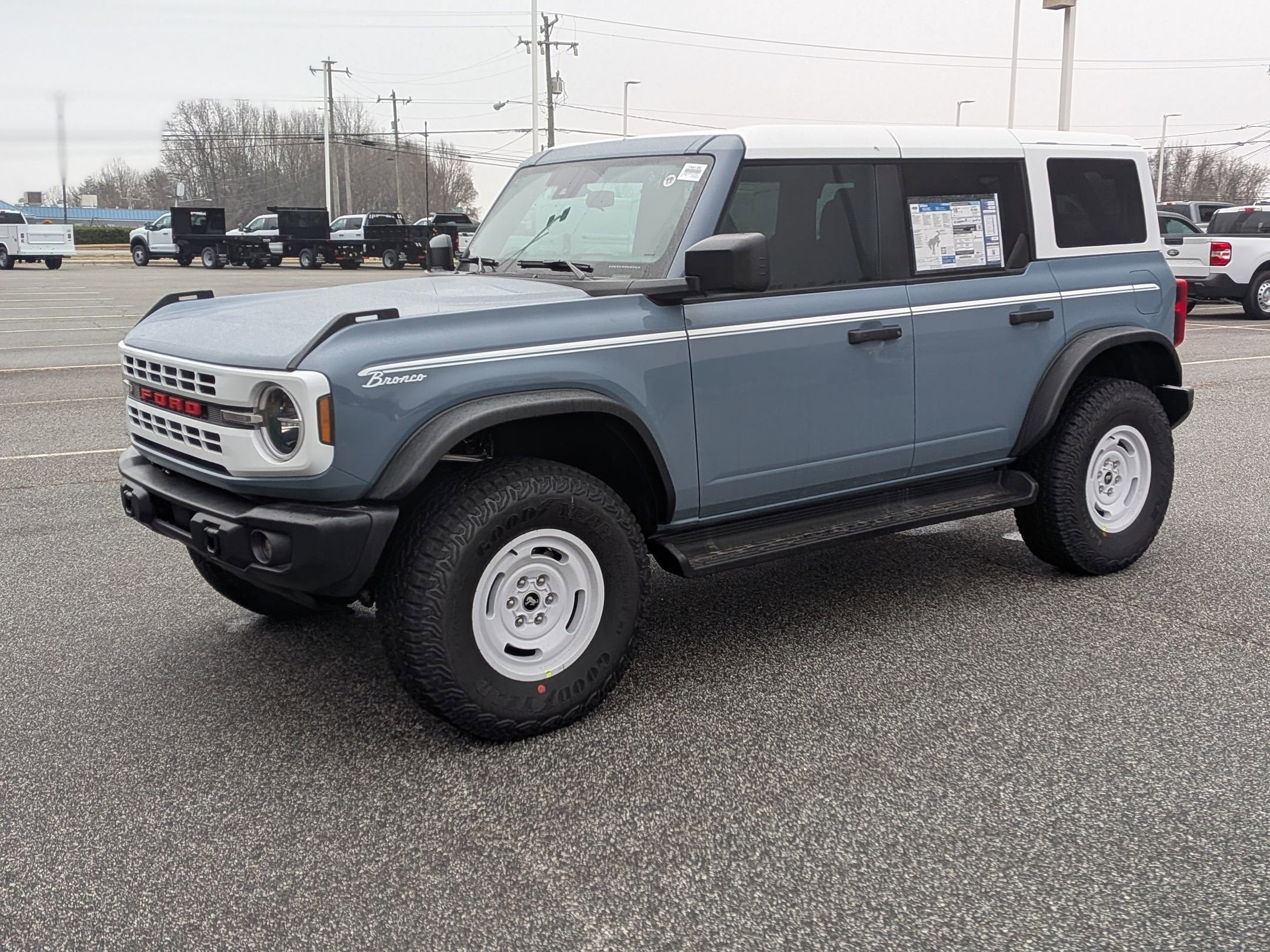 2025 Ford Bronco Heritage Edition