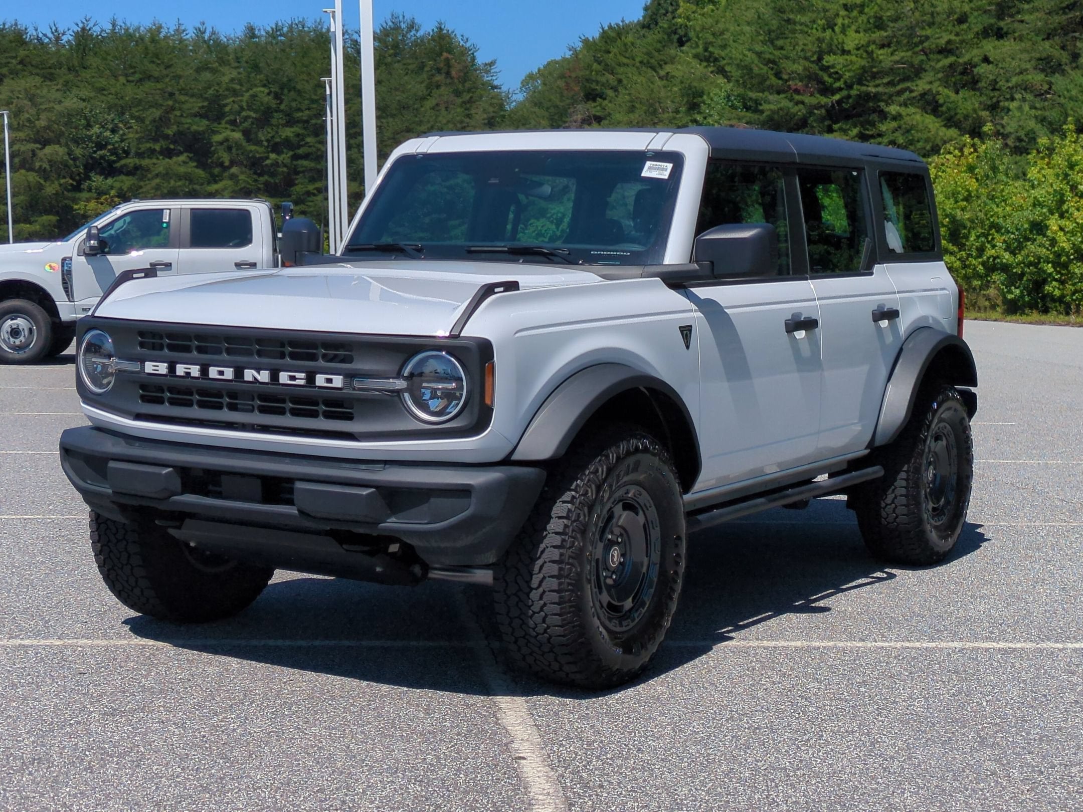 2025 Ford Bronco Base