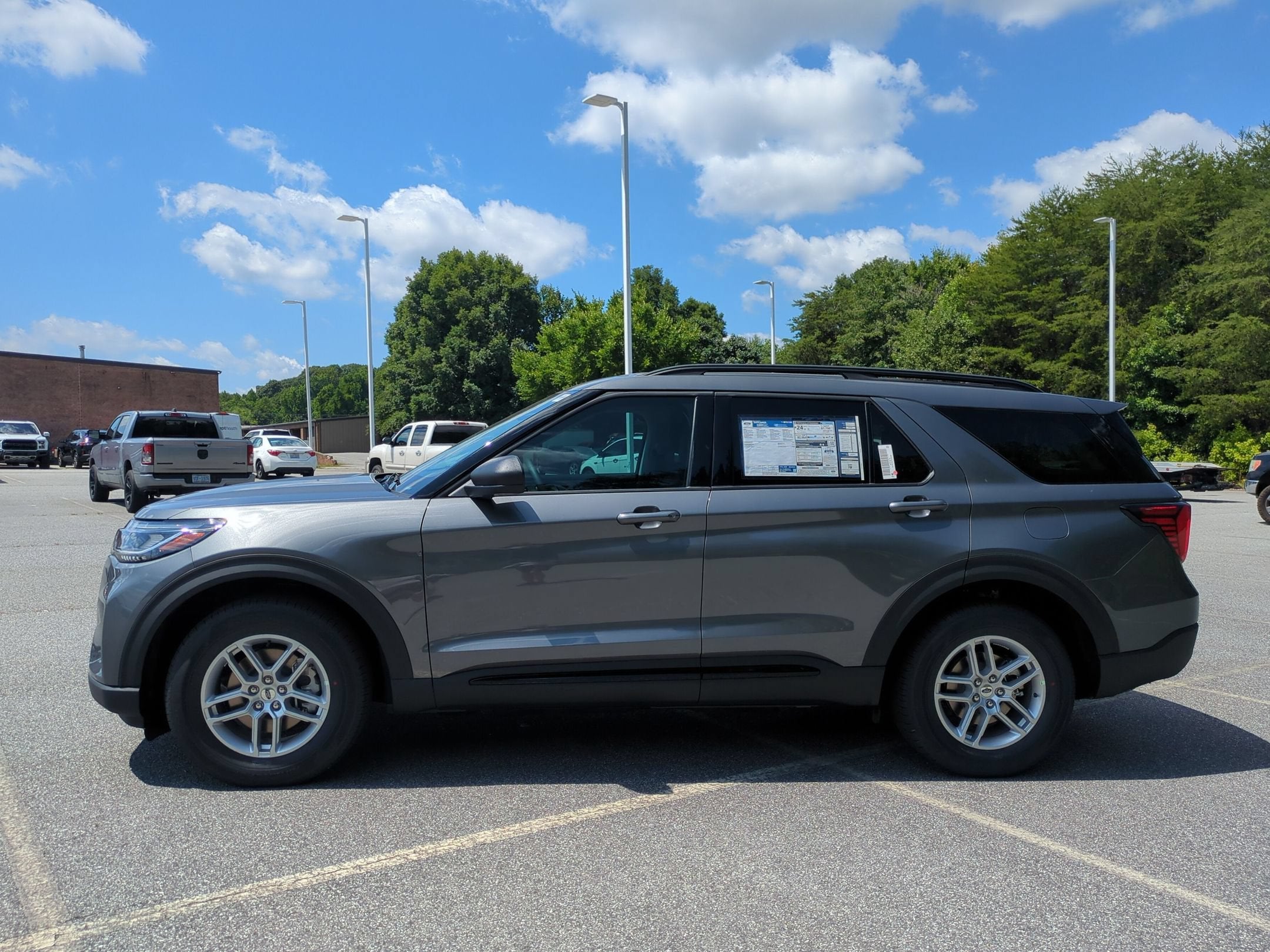 2026 Ford Explorer Active w/200A Pkg