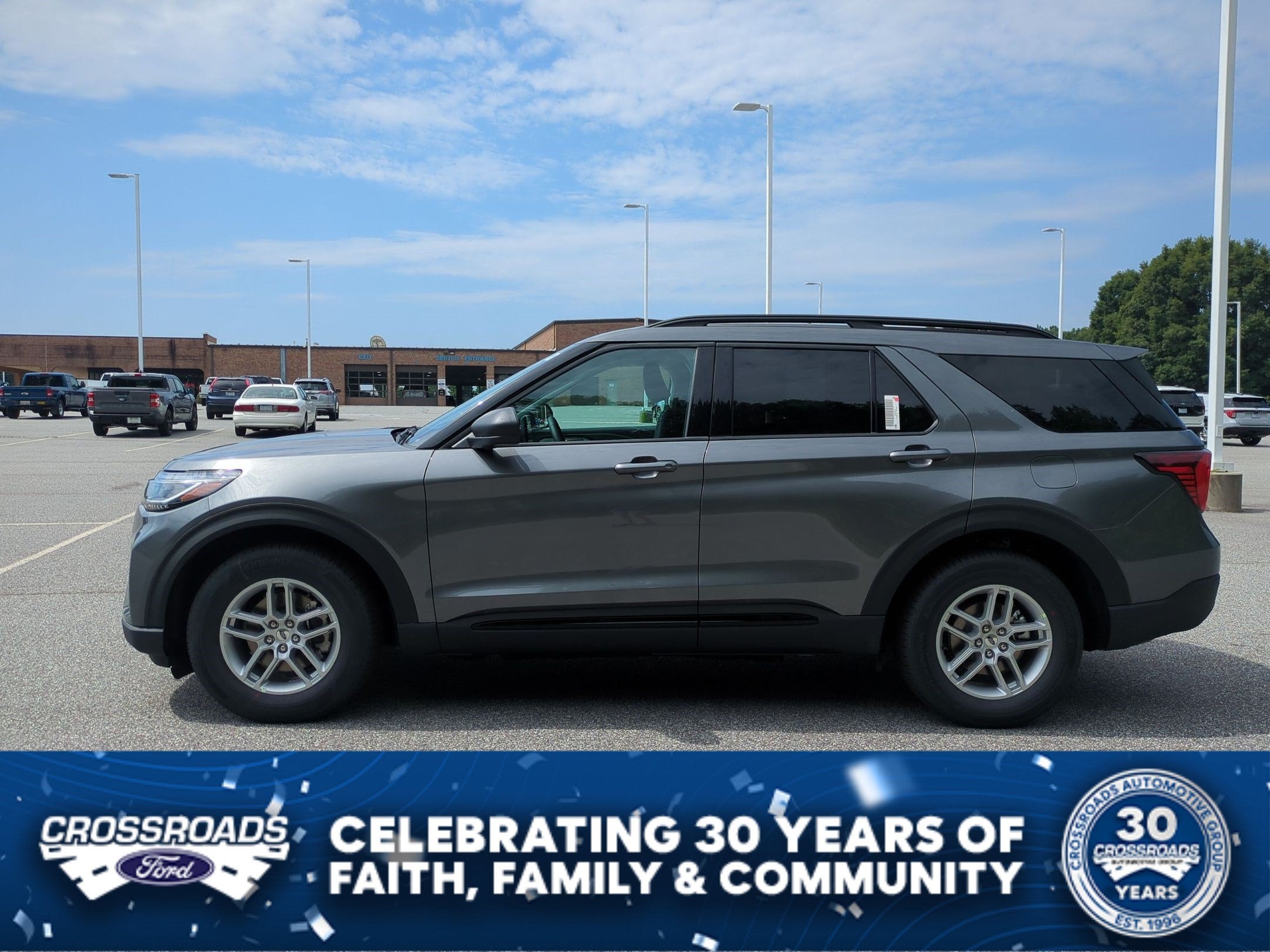 2026 Ford Explorer Active w/200A Pkg