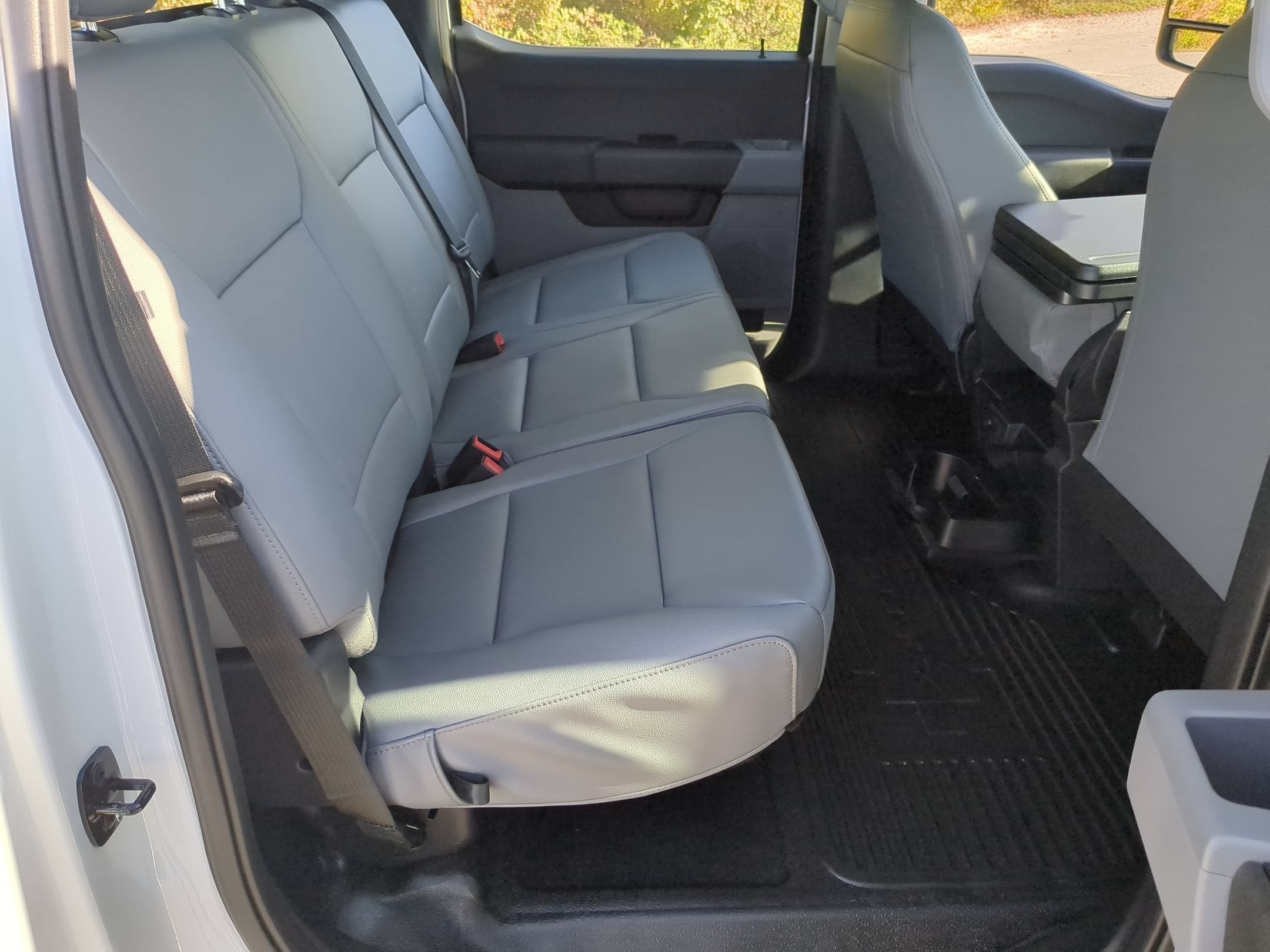 2027 Ford Super Duty F-250 SRW XL