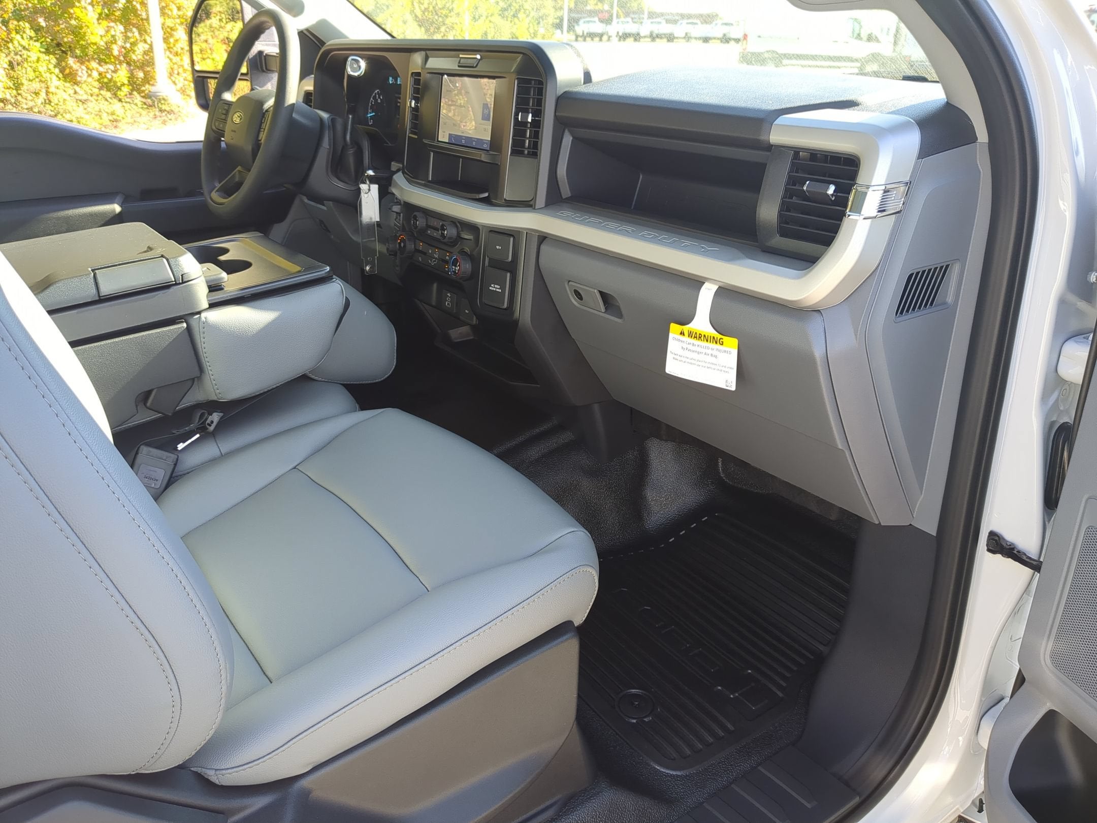 2027 Ford Super Duty F-250 SRW XL