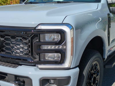 2027 Ford Super Duty F-250 SRW LARIAT
