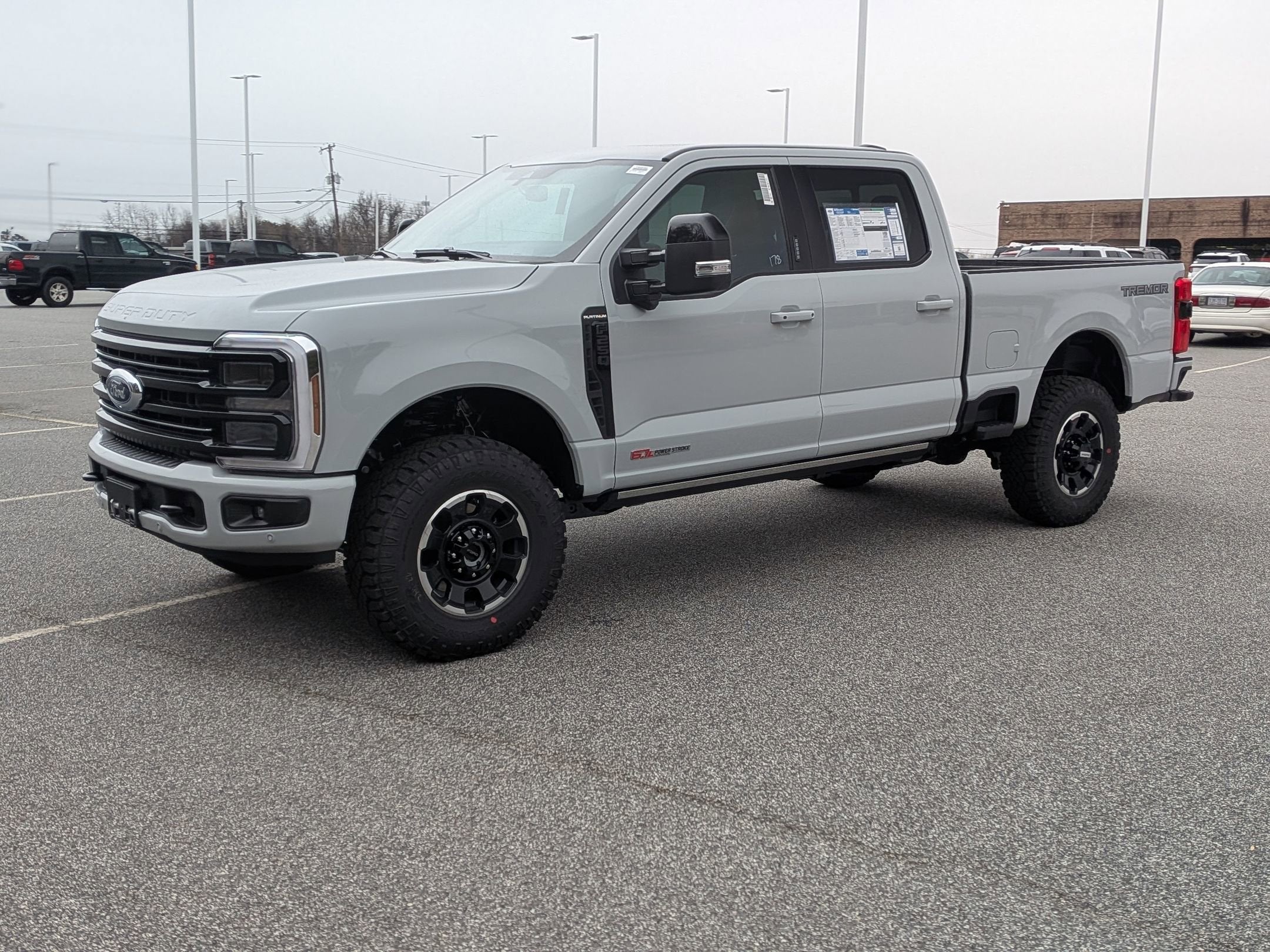 2026 Ford Super Duty F-250 SRW Platinum Tremor