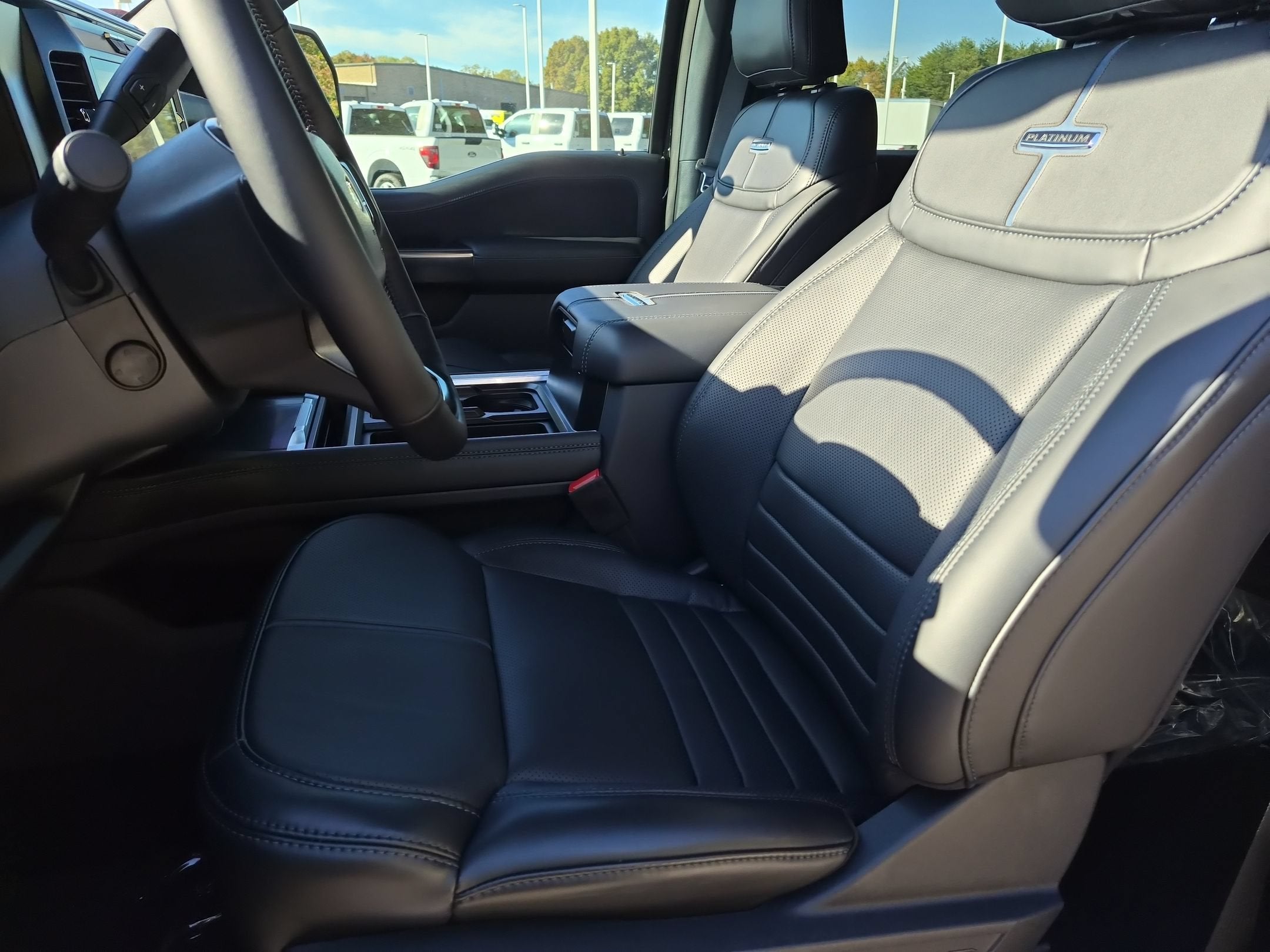2027 Ford Super Duty F-250 SRW Platinum