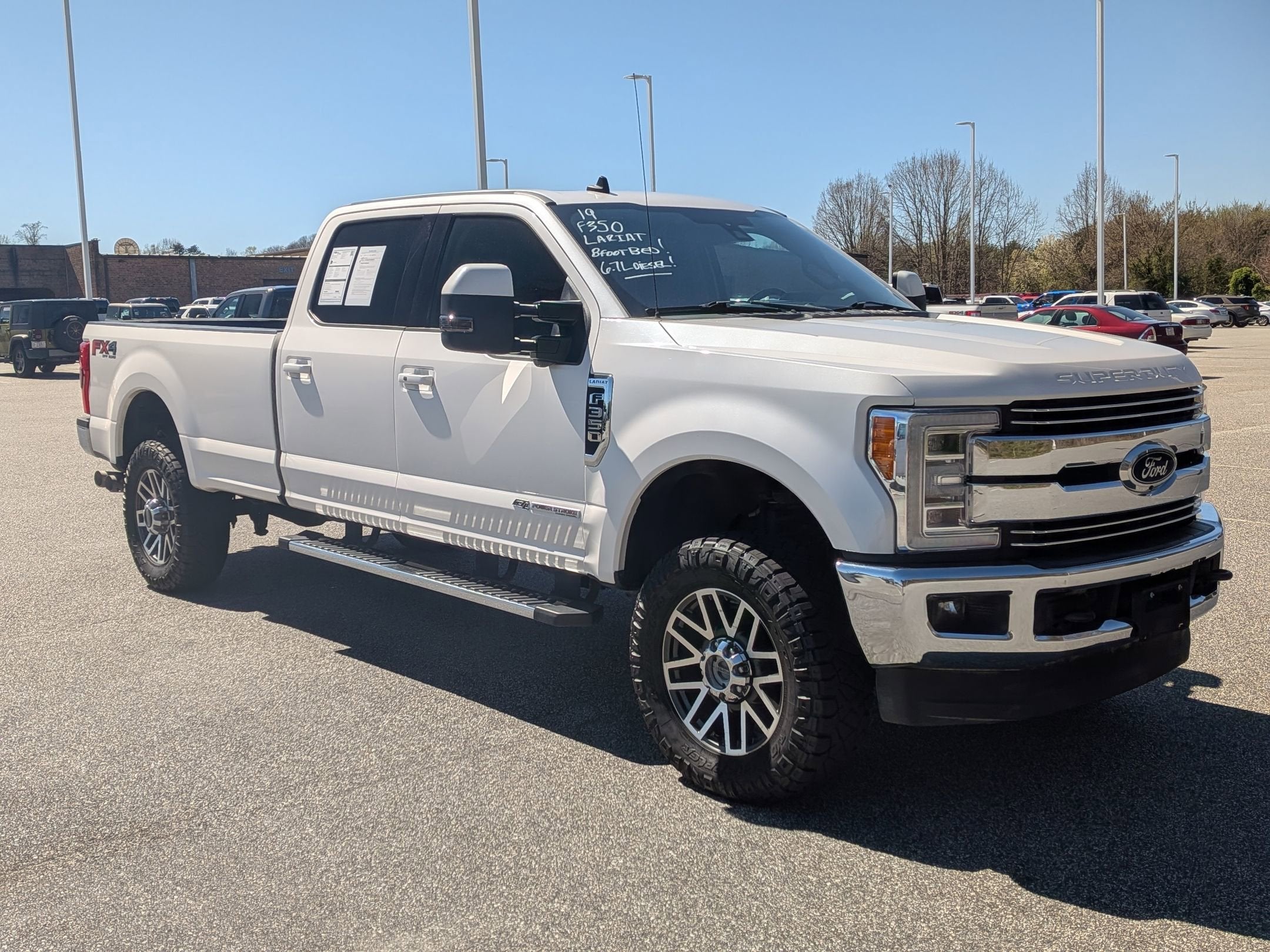 2019 Ford Super Duty F-350 SRW LARIAT