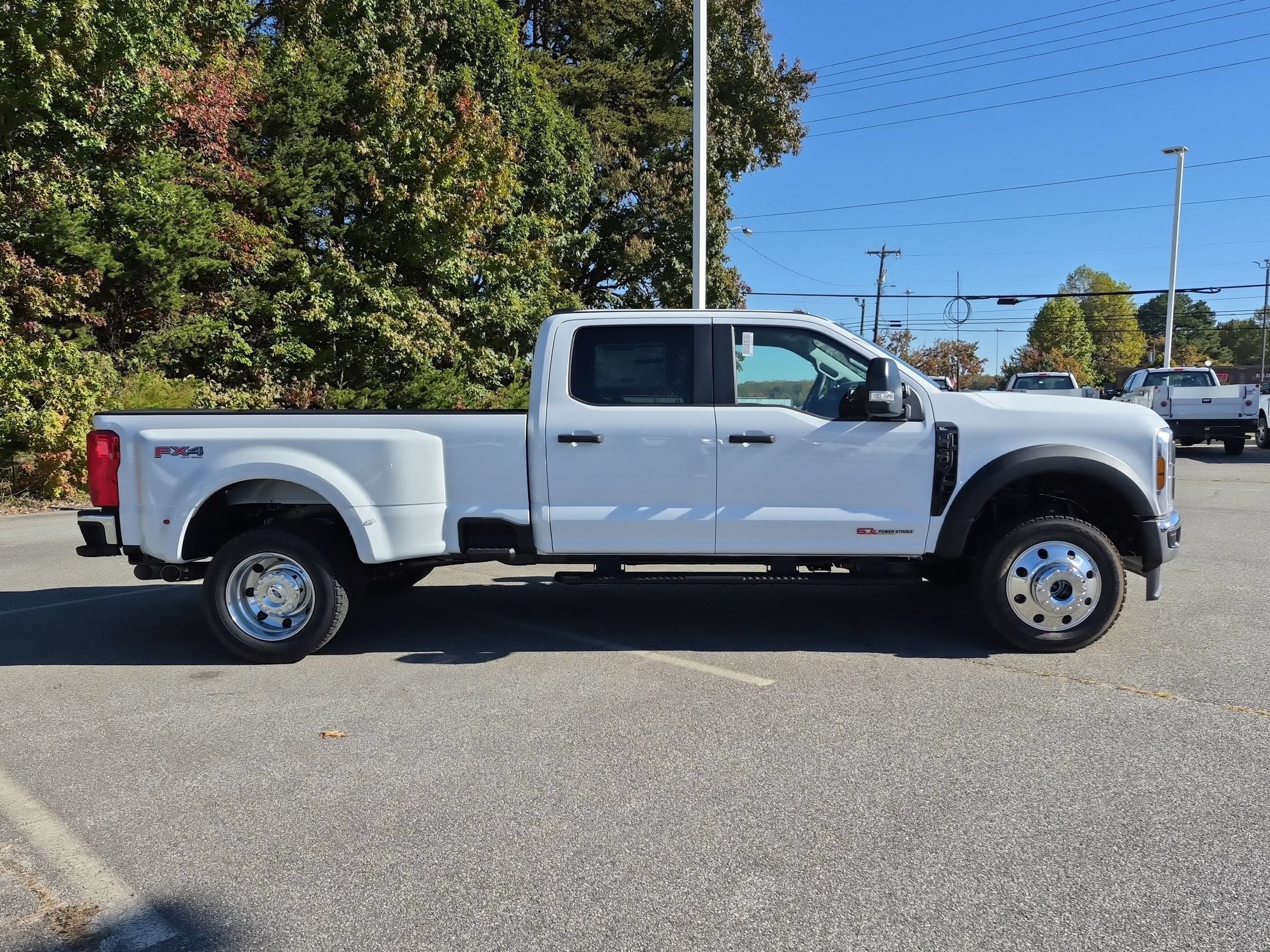 2027 Ford Super Duty F-450 DRW XL