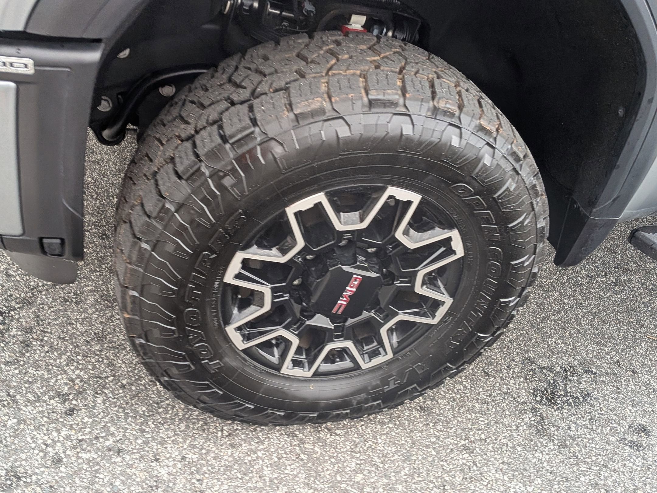 2024 GMC Sierra 2500HD AT4