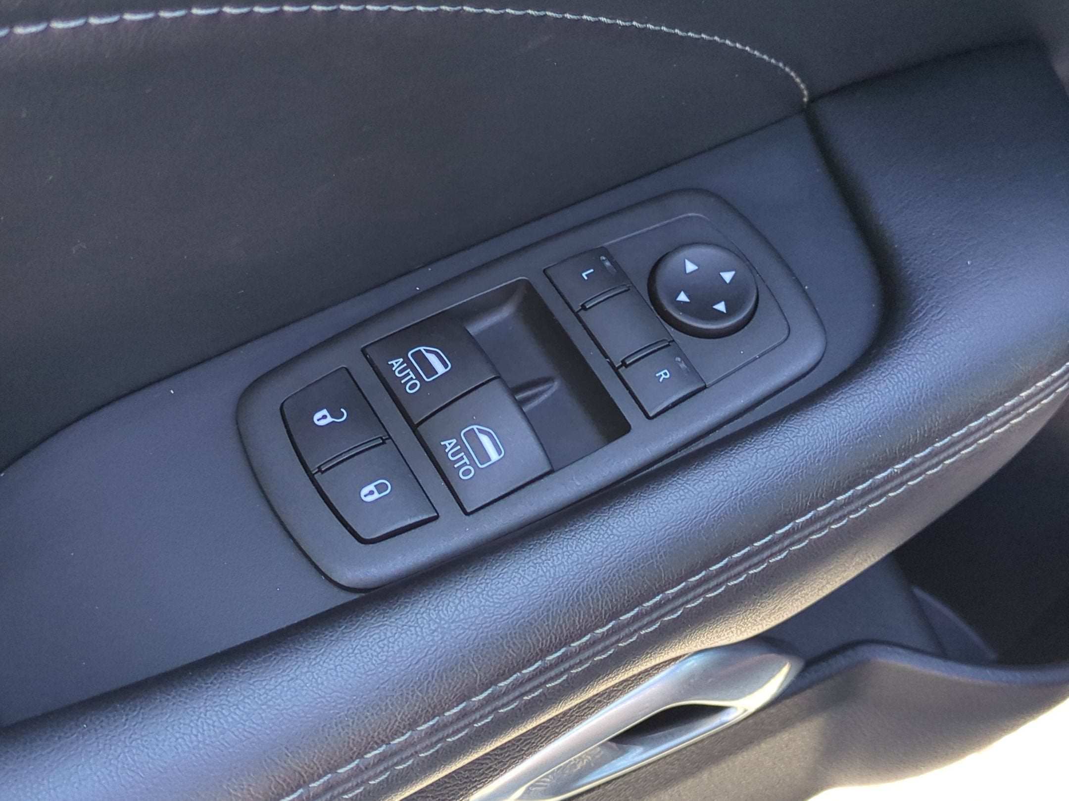 2022 Dodge Challenger R/T Scat Pack w/Dynamics Pkg