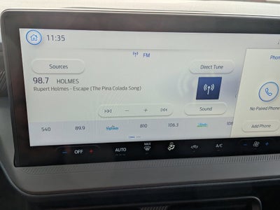 2026 Ford Maverick XL