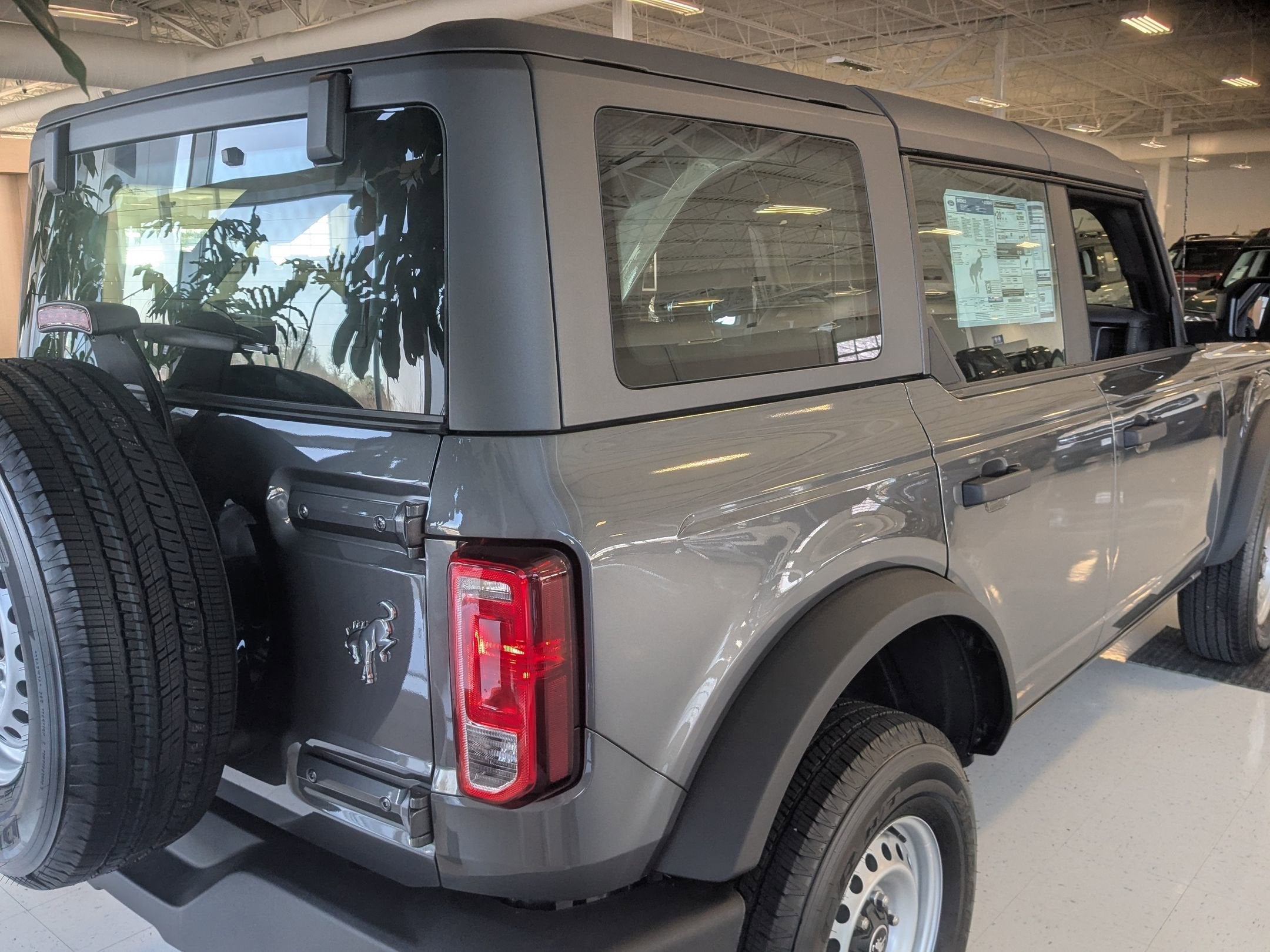 2025 Ford Bronco Base