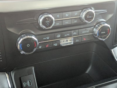 2023 Ford F-150 Lightning XLT