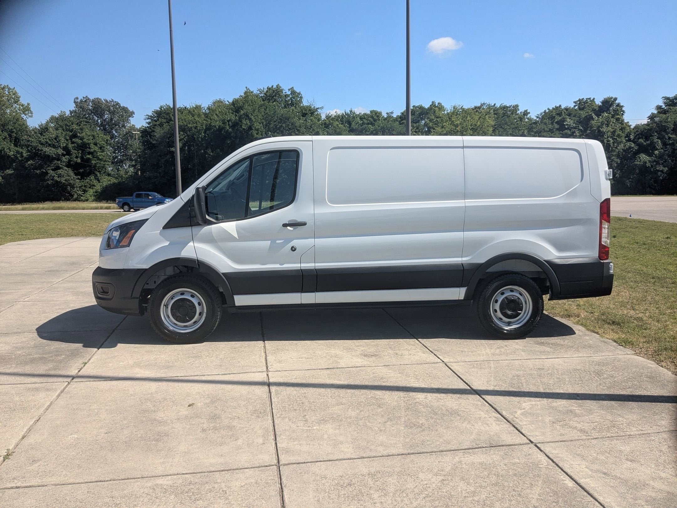 2026 Ford Transit Cargo Van Base