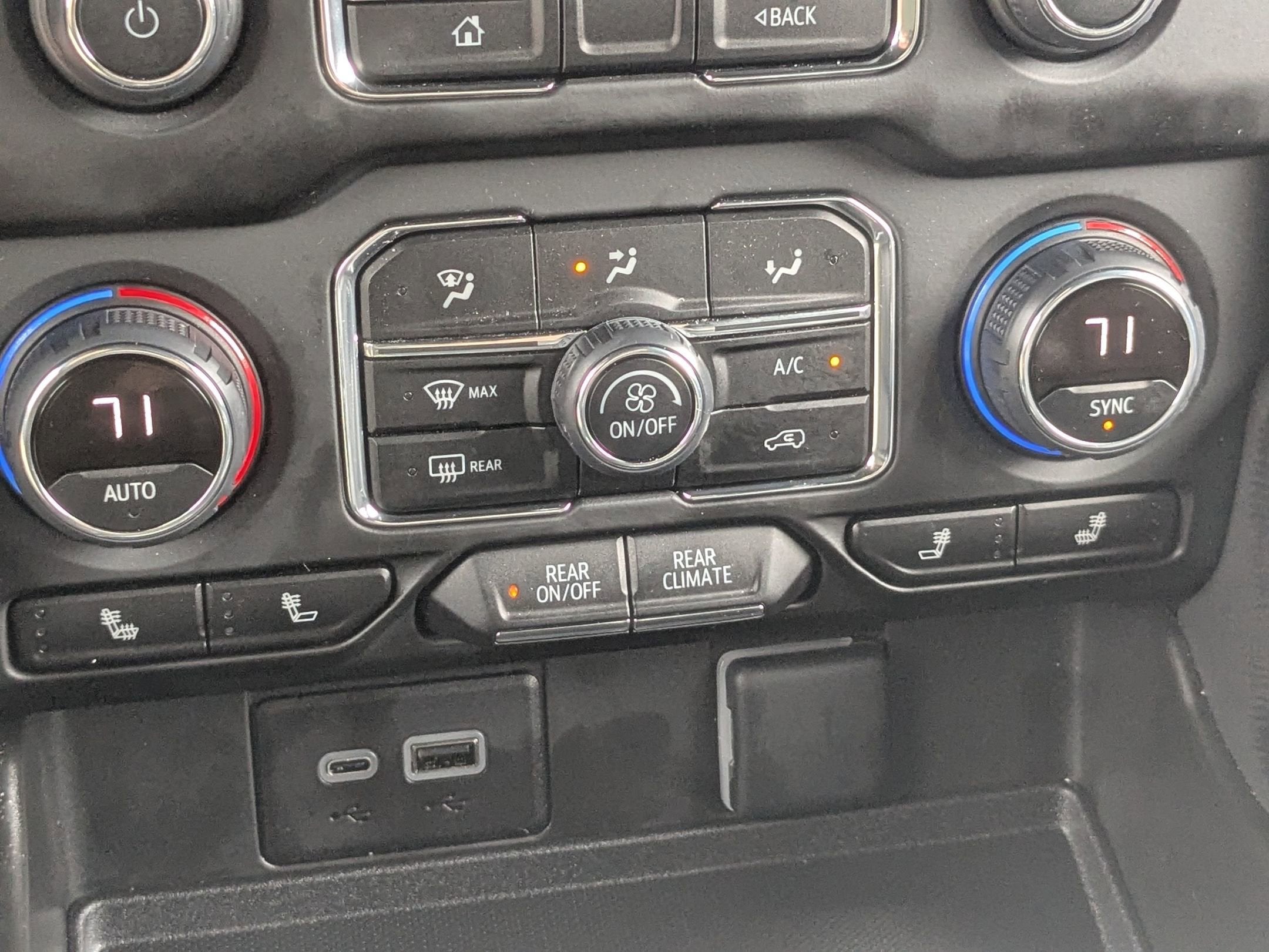 2023 Chevrolet Suburban Z71