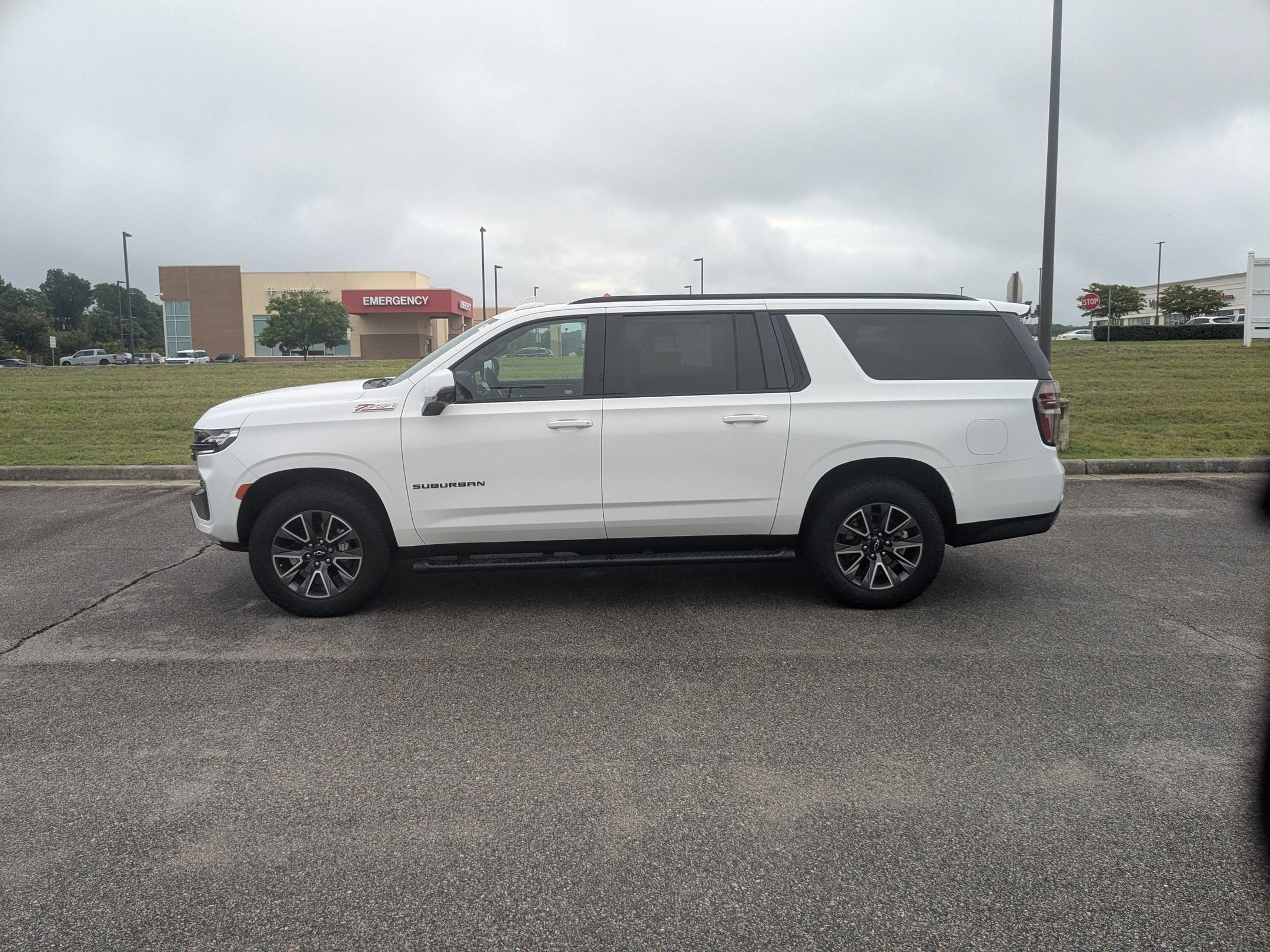 2023 Chevrolet Suburban Z71
